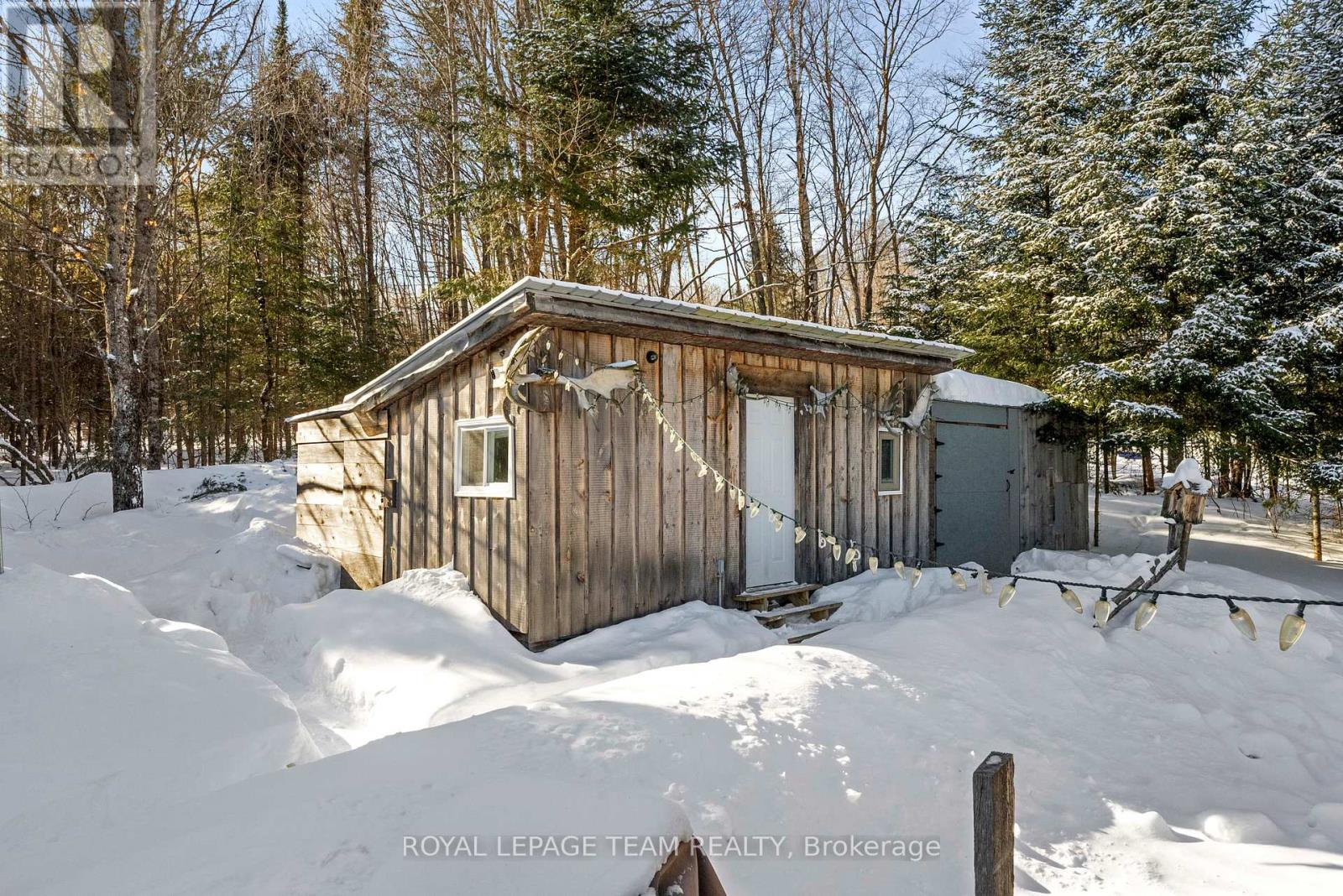 105 Heins Road, Lyndoch And Raglan, Ontario  K0J 2E0 - Photo 32 - X12003392