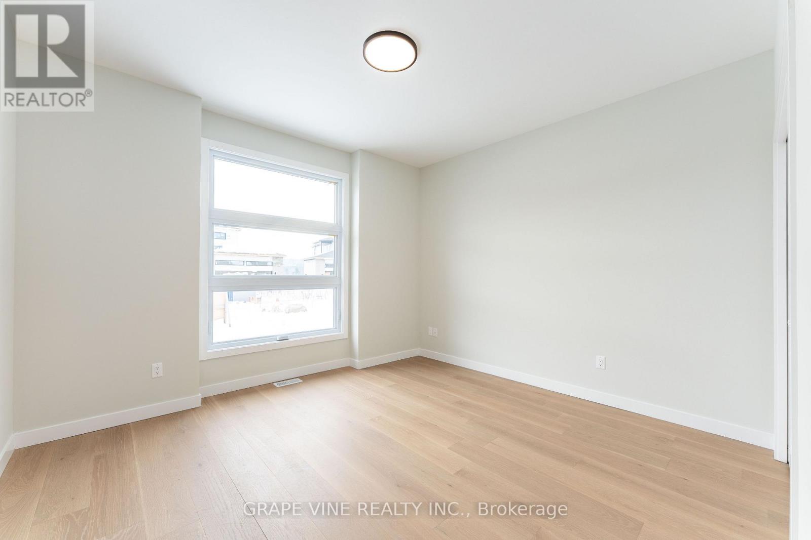 Property at 1345 DIAMOND STREET image 5