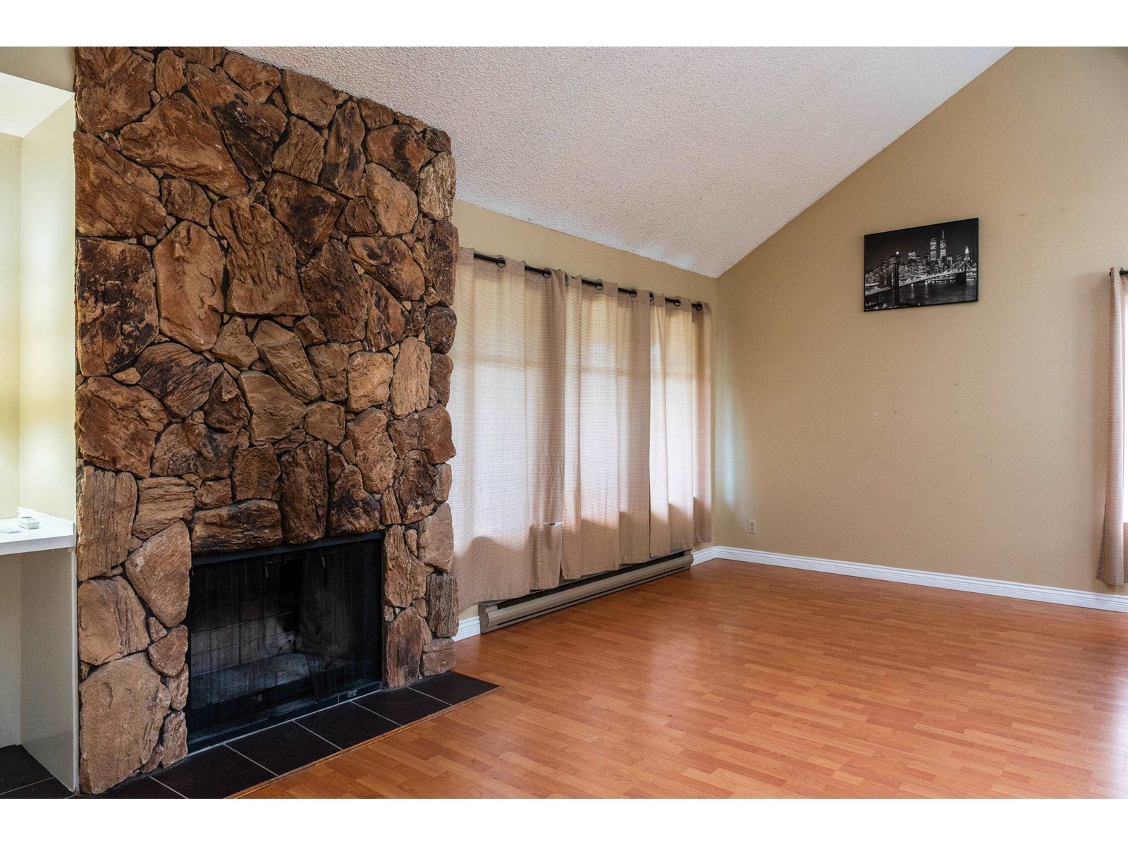 Property at 9213 133RD STREET image 4