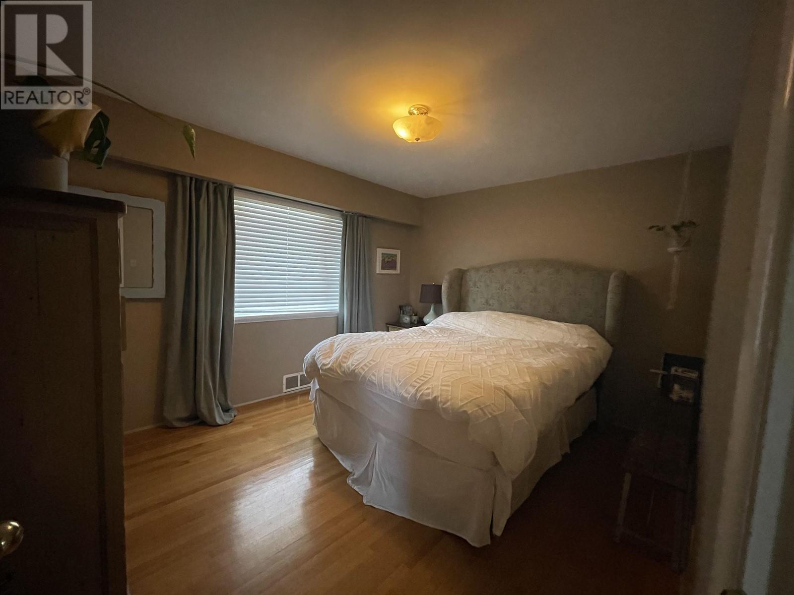 6655 Strathmore Avenue, Burnaby, British Columbia  V5E 3H8 - Photo 12 - R2974135