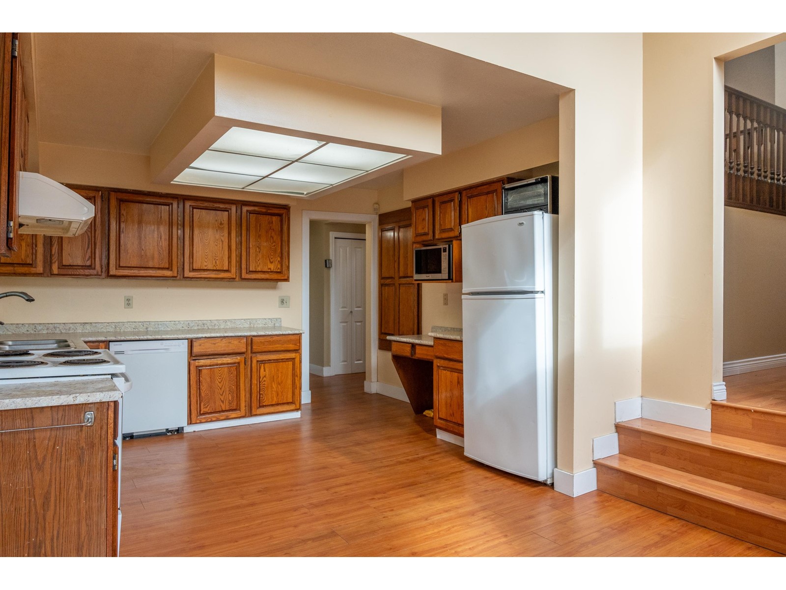 9213 133rd Street, Surrey, British Columbia  V3V 7E3 - Photo 10 - R2971995