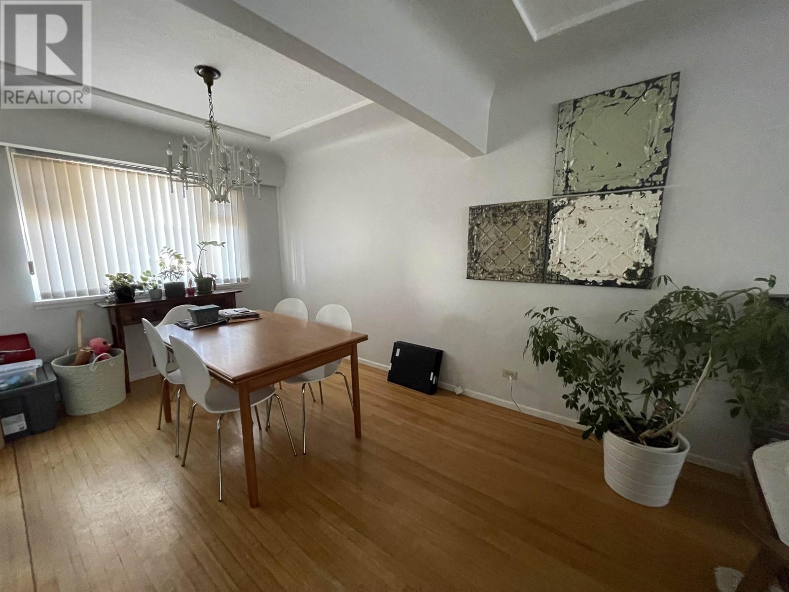 6655 Strathmore Avenue, Burnaby, British Columbia  V5E 3H8 - Photo 8 - R2974135