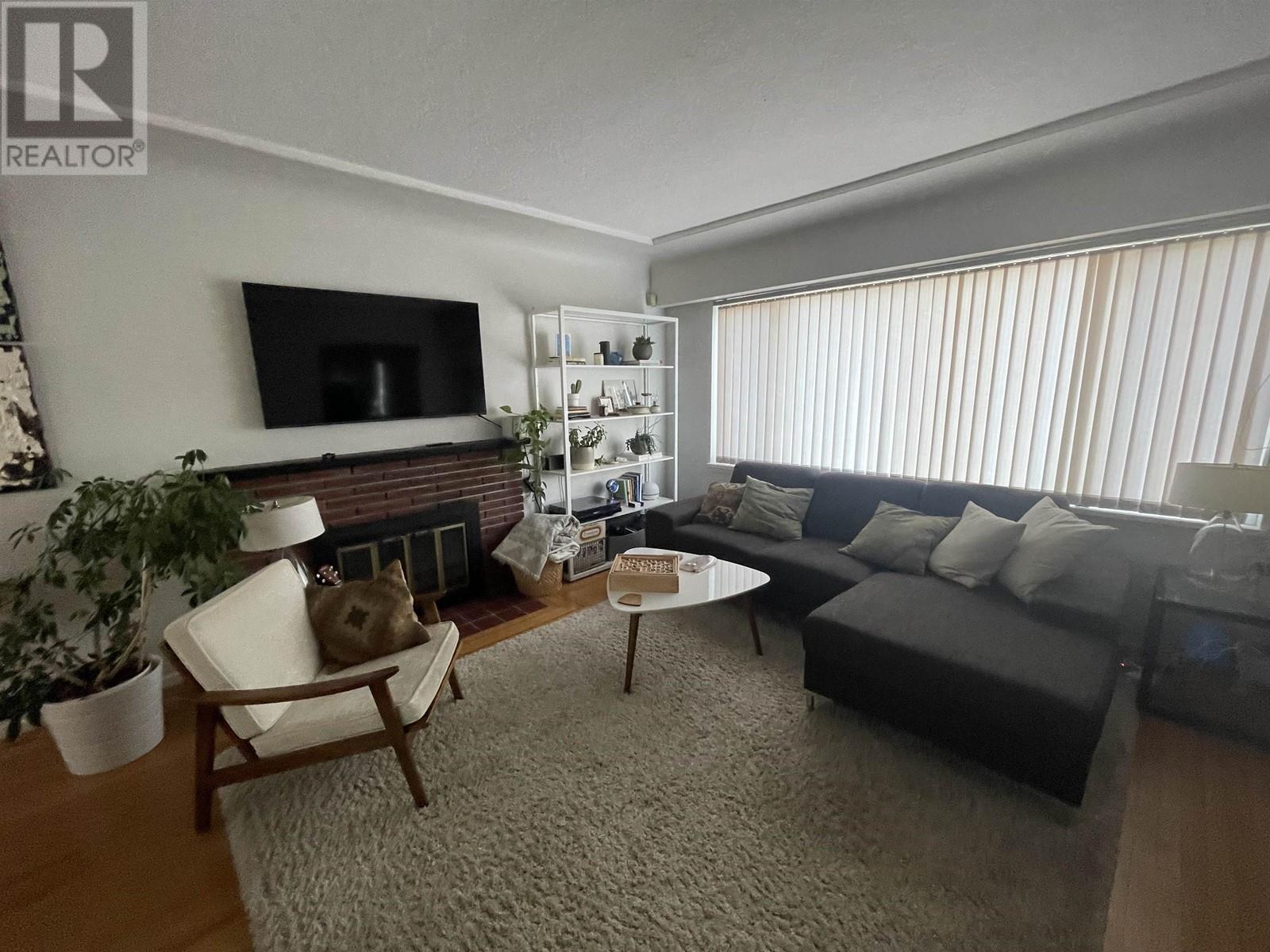 6655 Strathmore Avenue, Burnaby, British Columbia  V5E 3H8 - Photo 6 - R2974135