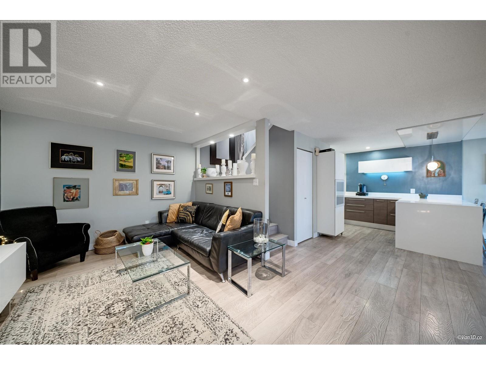 3903 Pender Street, Burnaby, British Columbia  V5C 2L7 - Photo 13 - R2974372