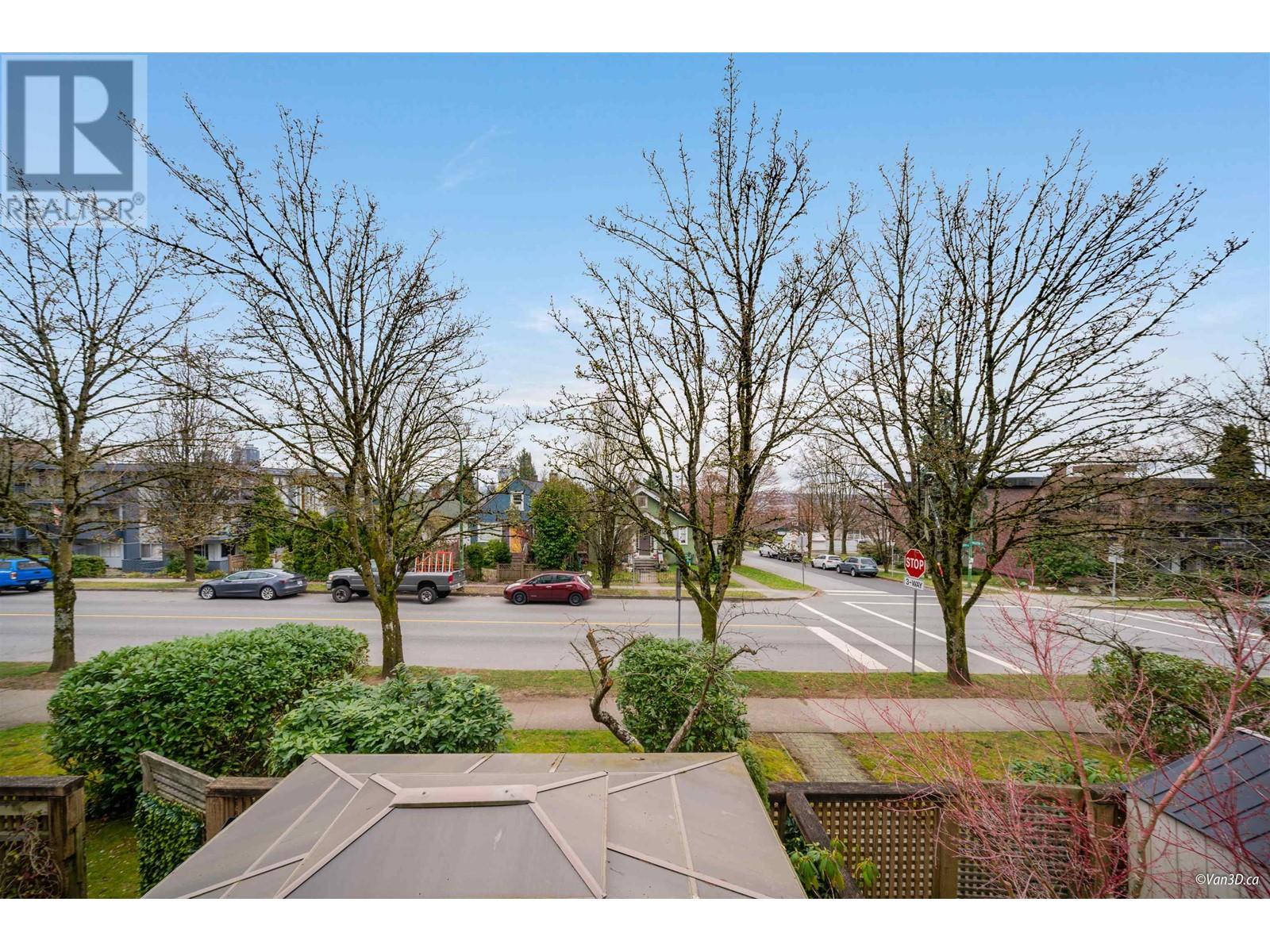 3903 Pender Street, Burnaby, British Columbia  V5C 2L7 - Photo 31 - R2974372