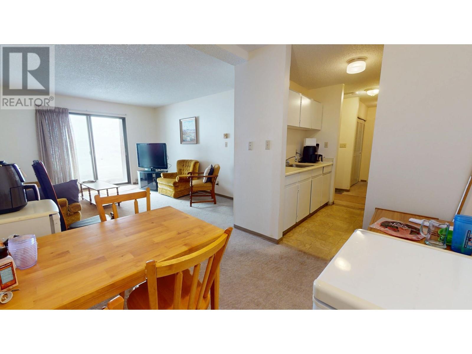 1804 Alpine Drive Unit# 210, Elkford, British Columbia  V0B 1H0 - Photo 7 - 10329127