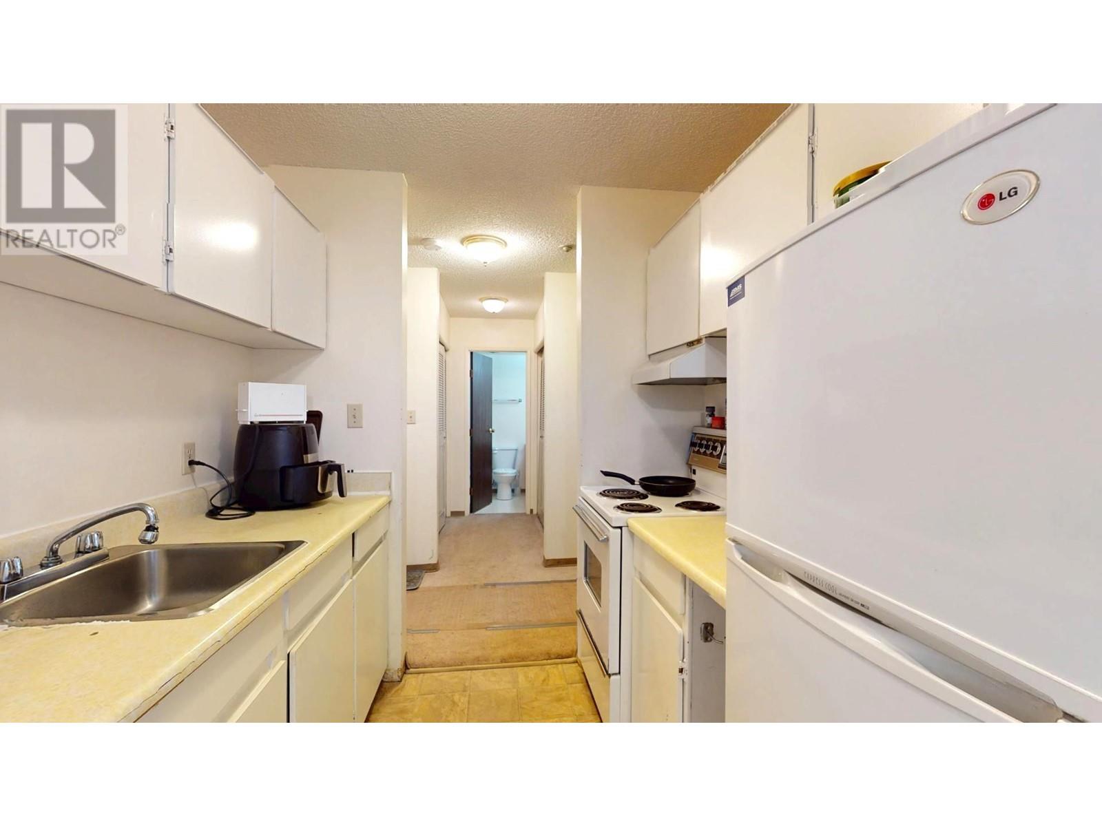 1804 Alpine Drive Unit# 210, Elkford, British Columbia  V0B 1H0 - Photo 5 - 10329127