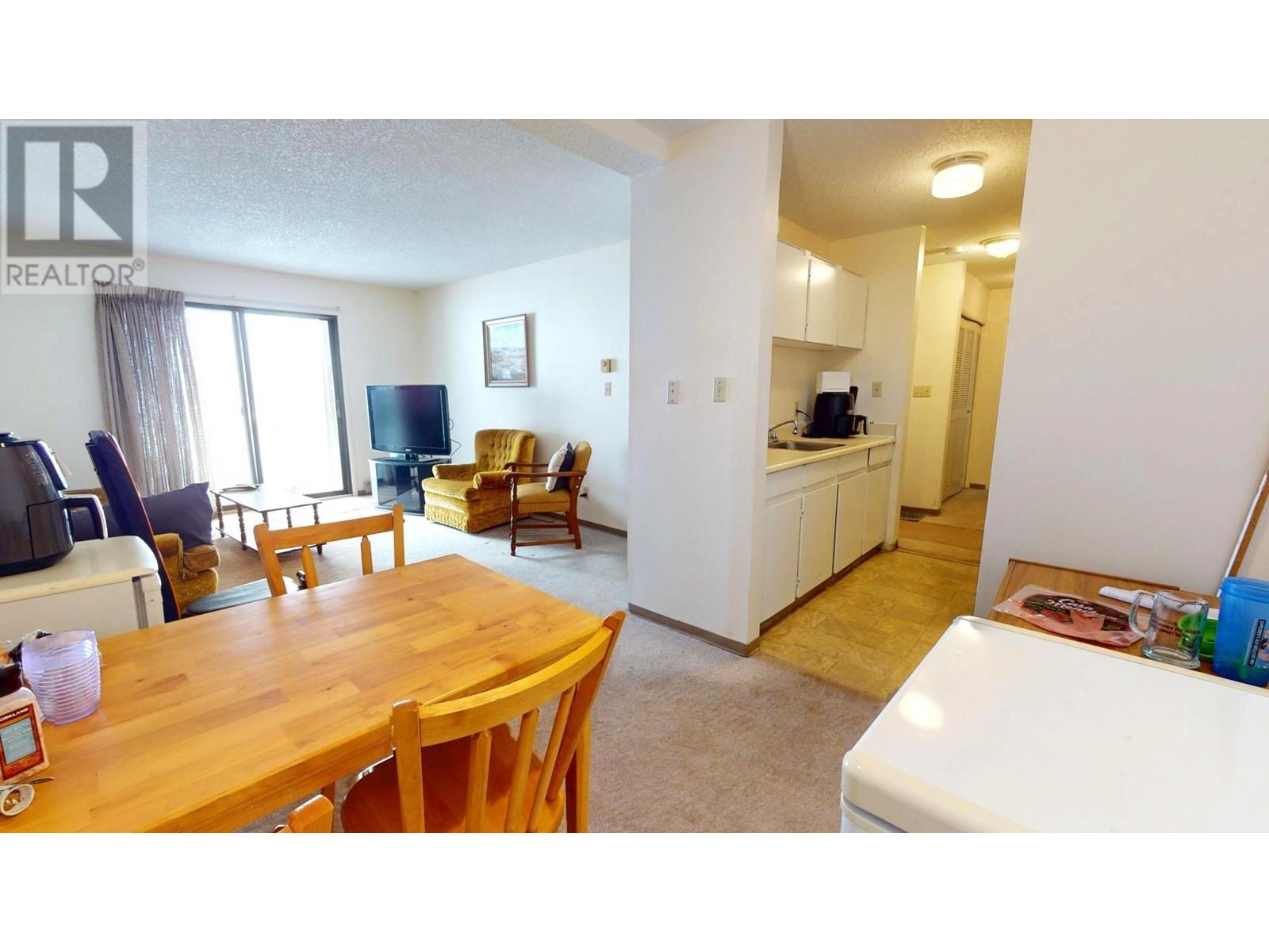 1804 Alpine Drive Unit# 210, Elkford, British Columbia  V0B 1H0 - Photo 6 - 10329127
