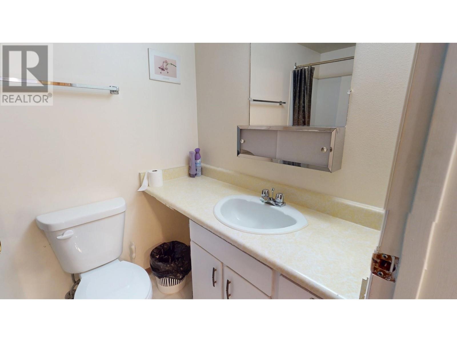 1804 Alpine Drive Unit# 210, Elkford, British Columbia  V0B 1H0 - Photo 16 - 10329127