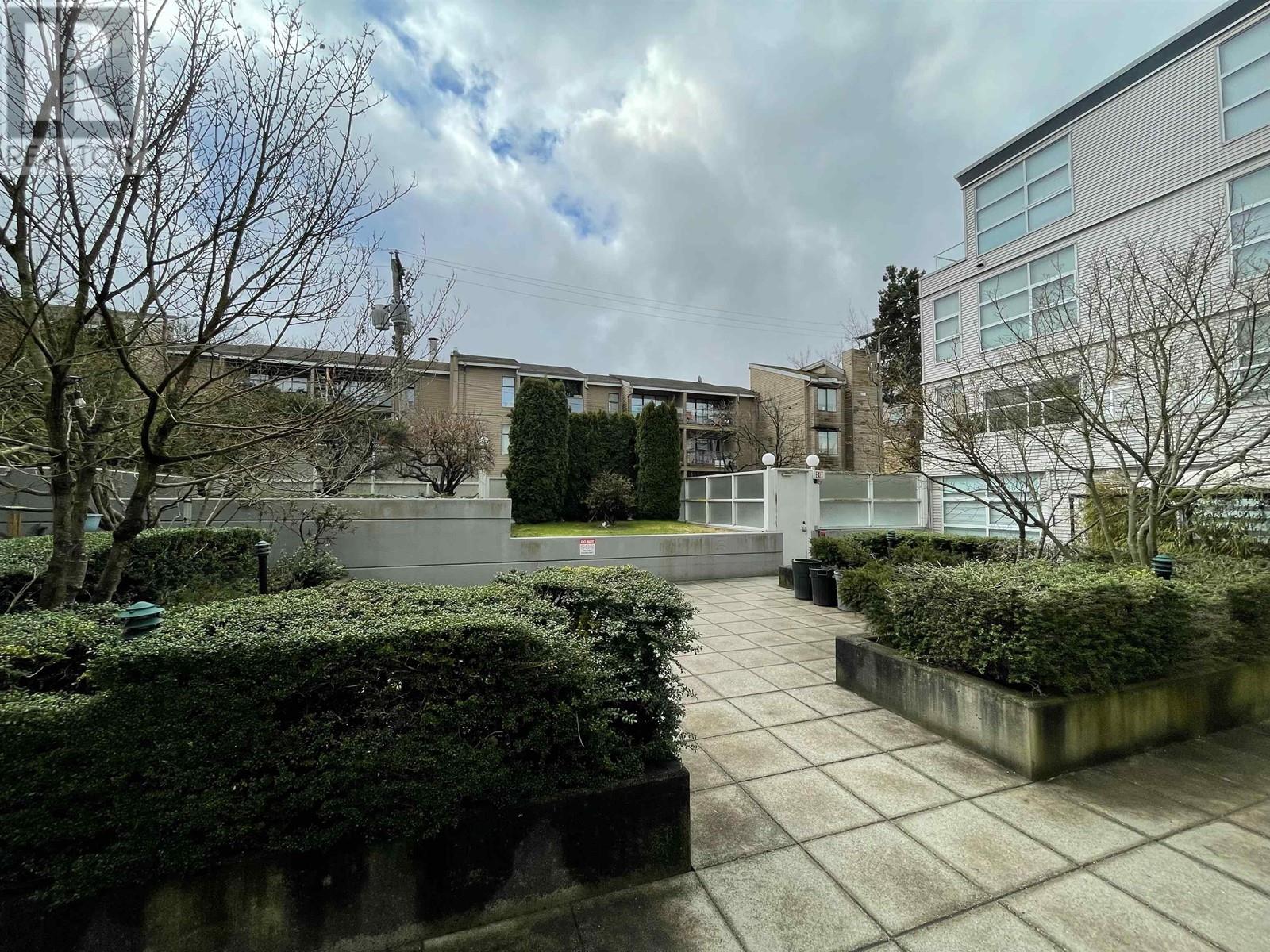 102 418 E Broadway, Vancouver, British Columbia  V5T 1X2 - Photo 4 - R2973241
