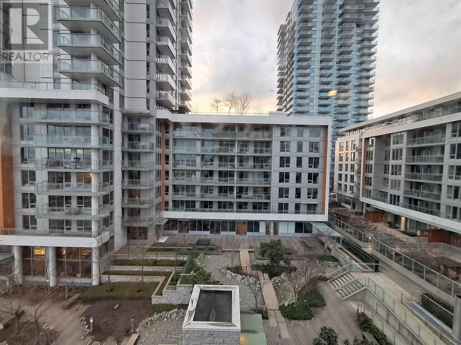 720 433 SW MARINE DRIVE, Vancouver, British Columbia