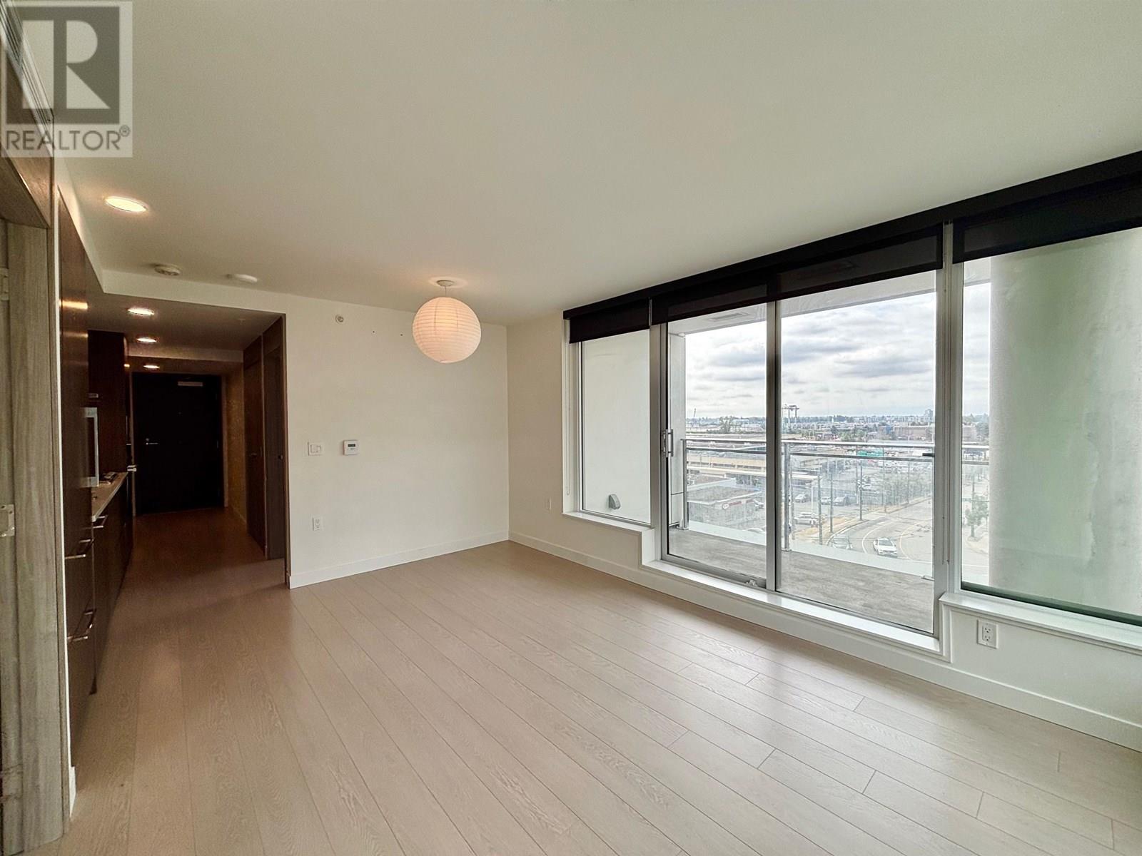 720 433 Sw Marine Drive, Vancouver, British Columbia  V5X 0H5 - Photo 3 - R2972833