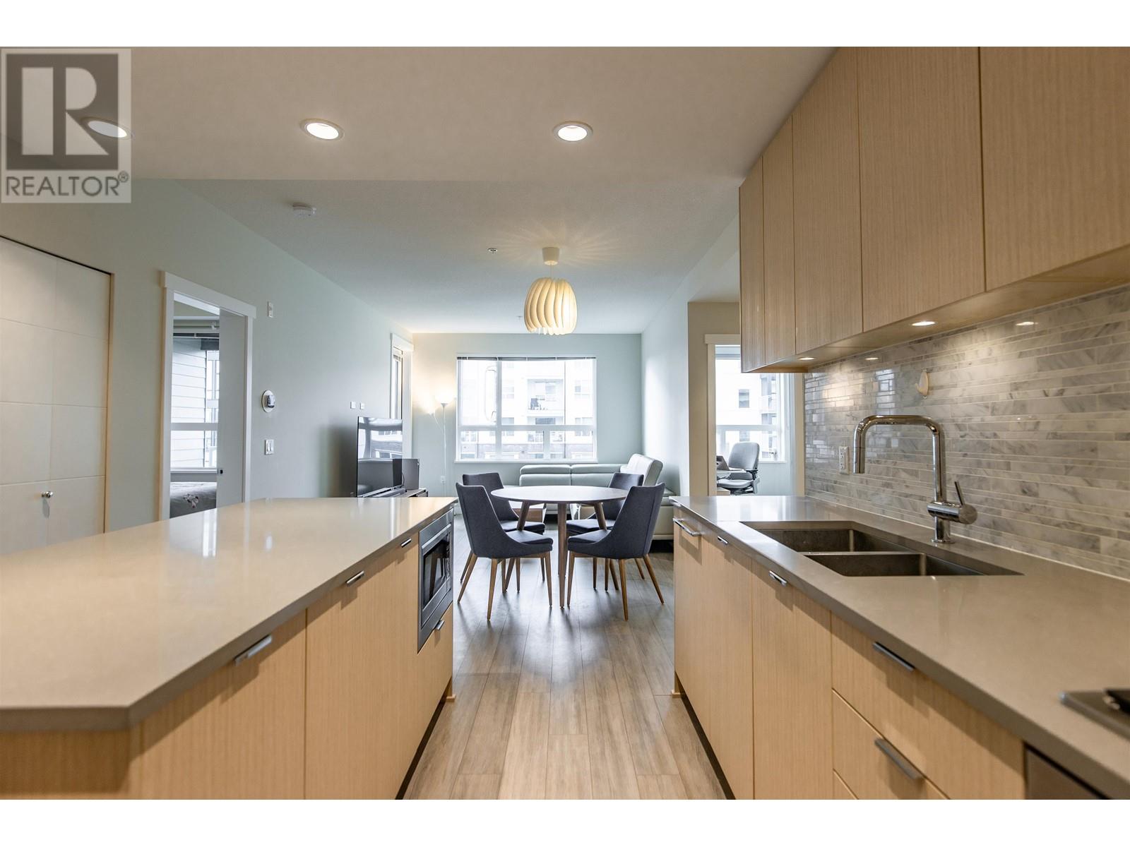 402 9233 Odlin Road, Richmond, British Columbia  V6X 0V4 - Photo 3 - R2973621