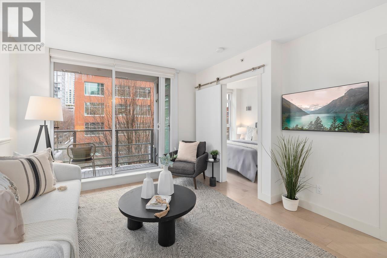 Listing Picture 10 of 31 : 406 1133 HOMER STREET, Vancouver / 溫哥華 - 魯藝地產 Yvonne Lu Group - MLS Medallion Club Member