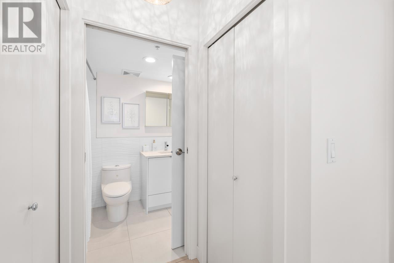 Listing Picture 15 of 31 : 406 1133 HOMER STREET, Vancouver / 溫哥華 - 魯藝地產 Yvonne Lu Group - MLS Medallion Club Member