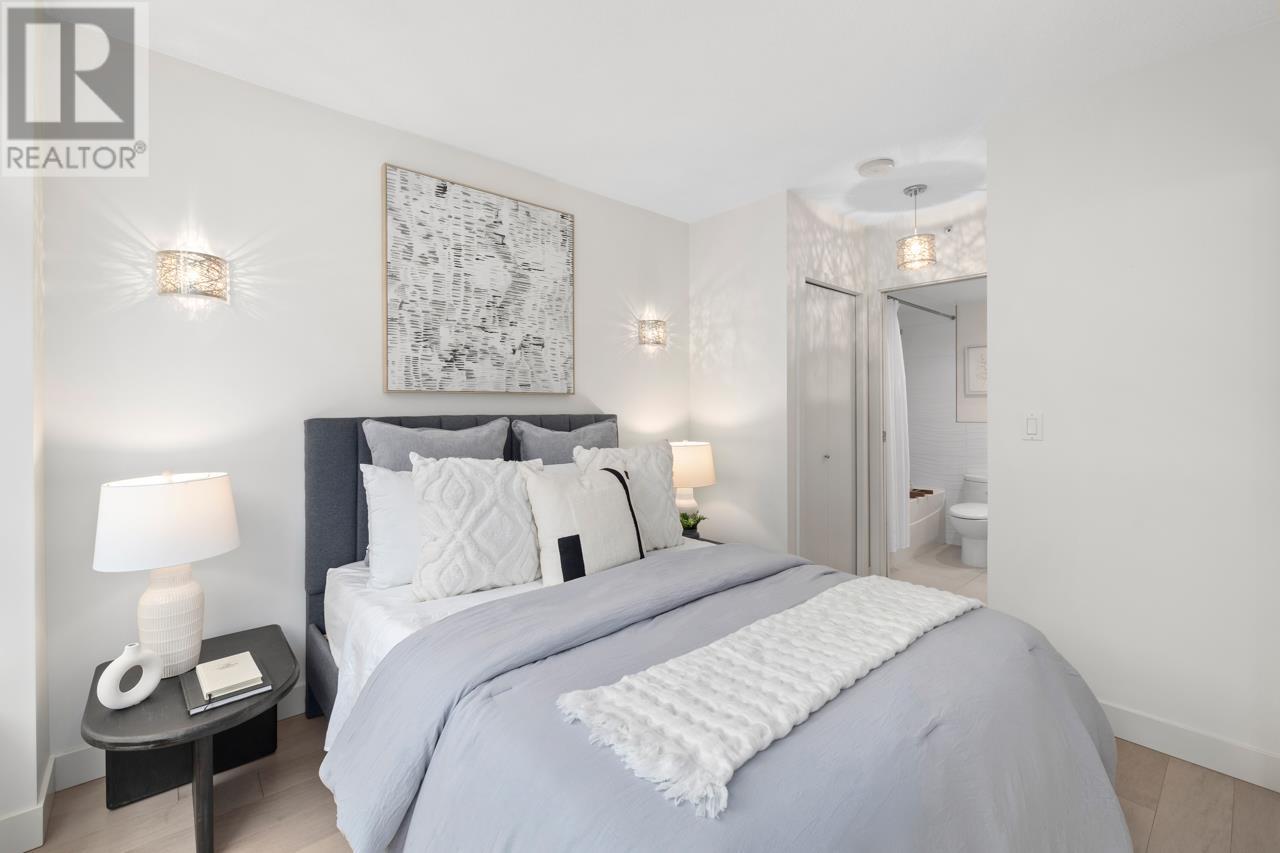 Listing Picture 14 of 31 : 406 1133 HOMER STREET, Vancouver / 溫哥華 - 魯藝地產 Yvonne Lu Group - MLS Medallion Club Member