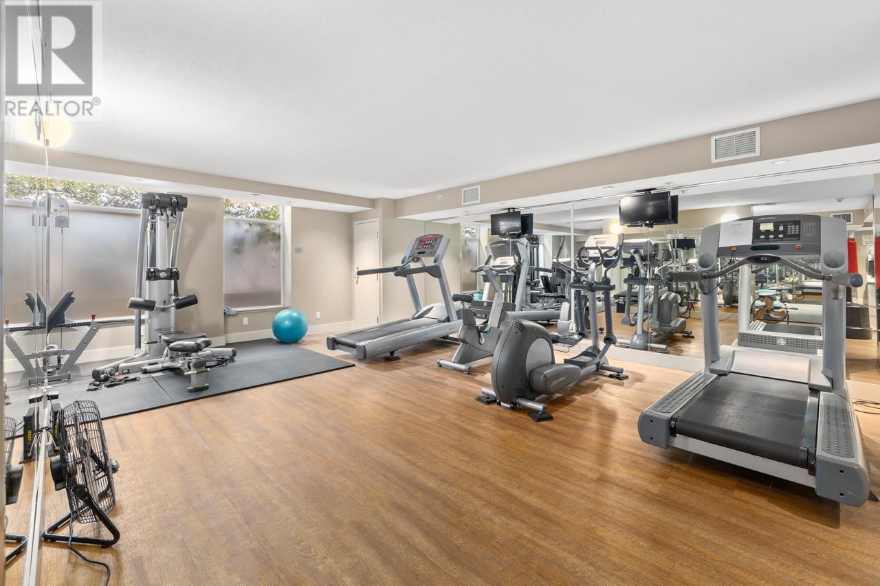 Listing Picture 23 of 31 : 406 1133 HOMER STREET, Vancouver / 溫哥華 - 魯藝地產 Yvonne Lu Group - MLS Medallion Club Member