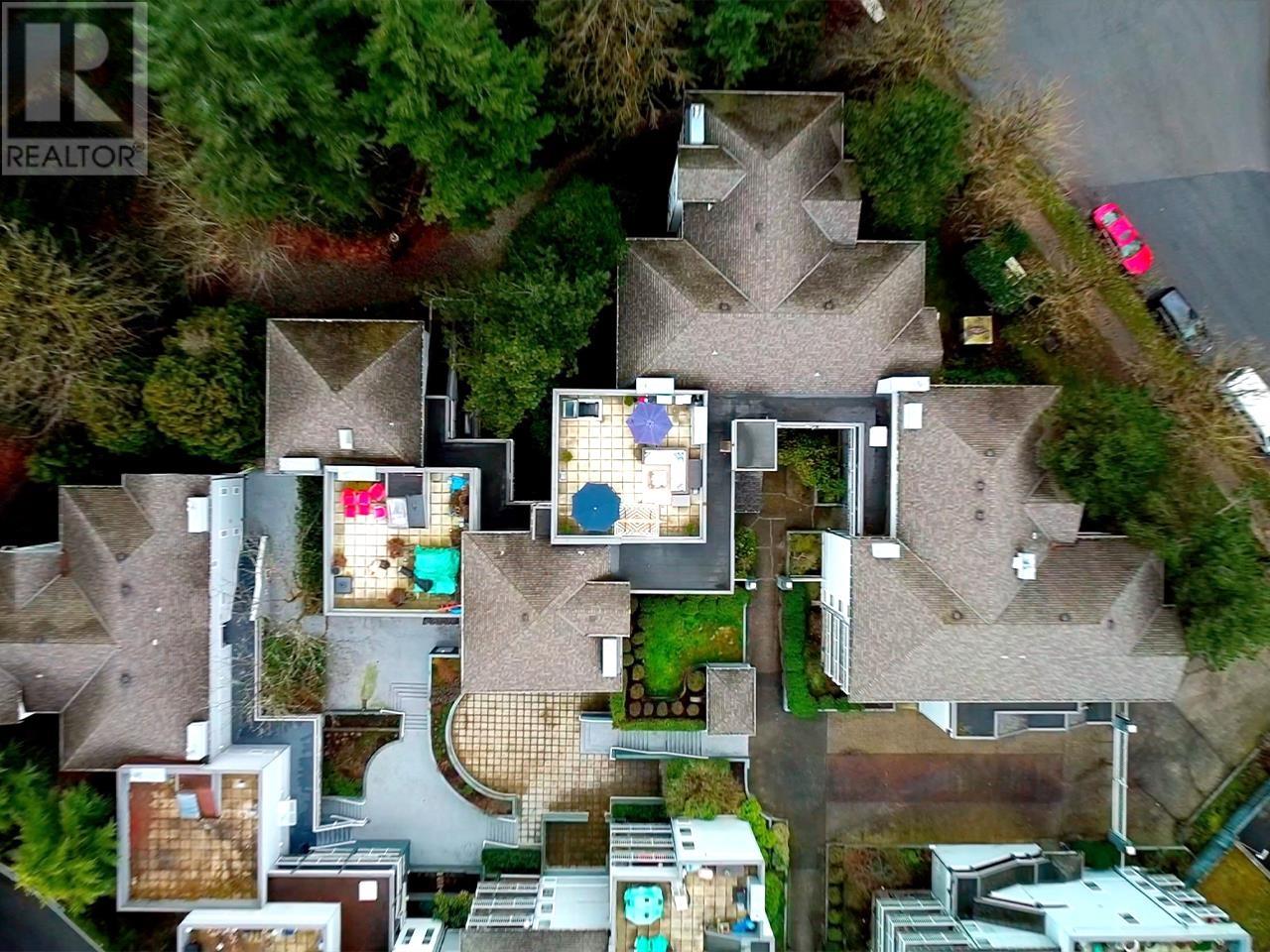 Listing Picture 29 of 31 : 34 7345 SANDBORNE AVENUE, Burnaby / 本拿比 - 魯藝地產 Yvonne Lu Group - MLS Medallion Club Member