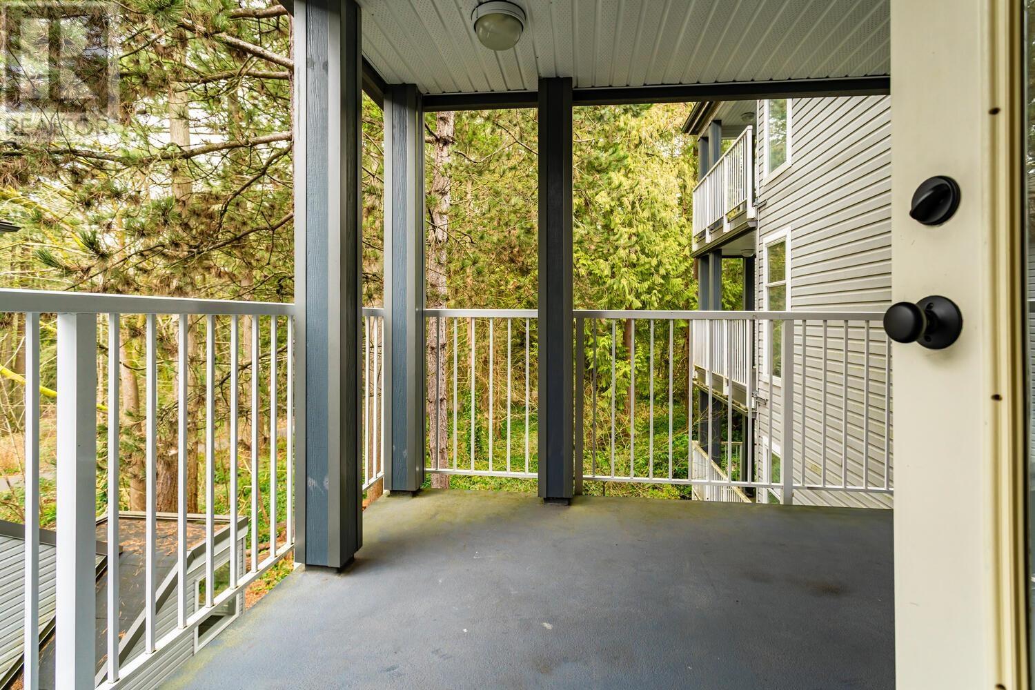 Listing Picture 21 of 31 : 34 7345 SANDBORNE AVENUE, Burnaby / 本拿比 - 魯藝地產 Yvonne Lu Group - MLS Medallion Club Member