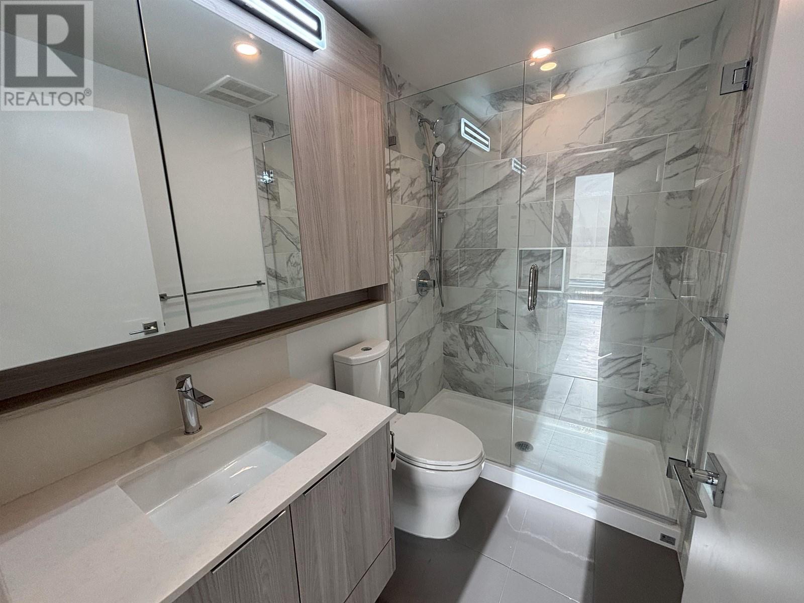 1702 901 Lougheed Highway, Coquitlam, British Columbia  V3K 3T3 - Photo 9 - R2974187
