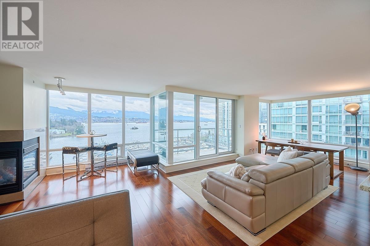 1302 590 Nicola Street, Vancouver, British Columbia  V6G 3J8 - Photo 6 - R2973788
