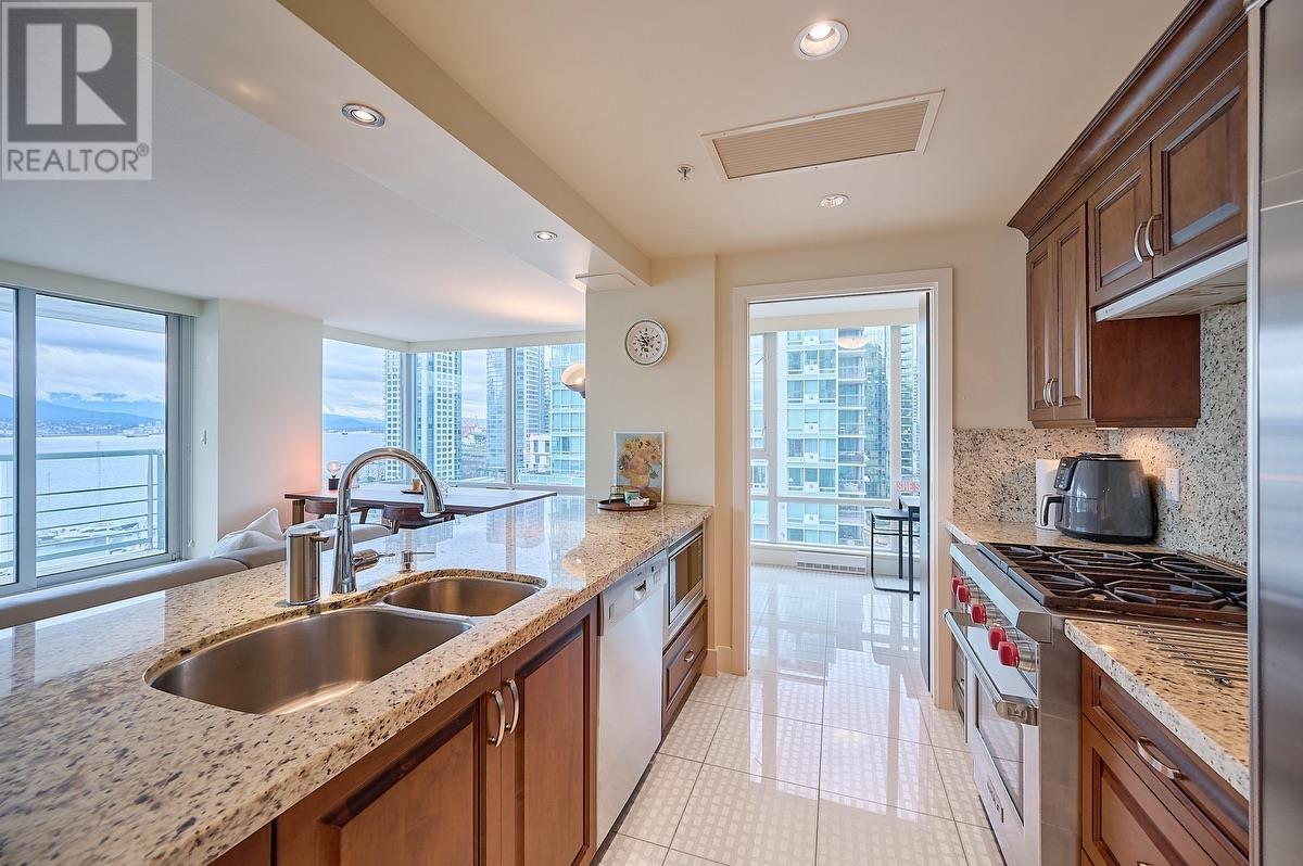 1302 590 Nicola Street, Vancouver, British Columbia  V6G 3J8 - Photo 13 - R2973788