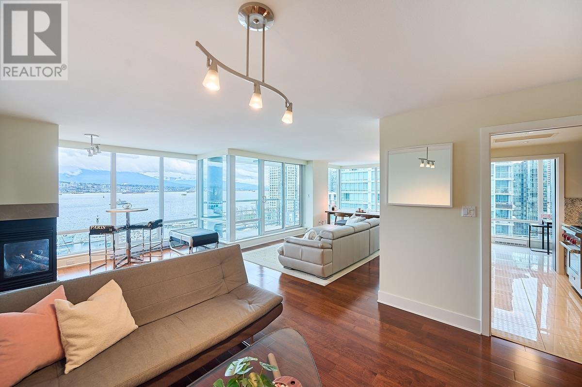 1302 590 Nicola Street, Vancouver, British Columbia  V6G 3J8 - Photo 5 - R2973788