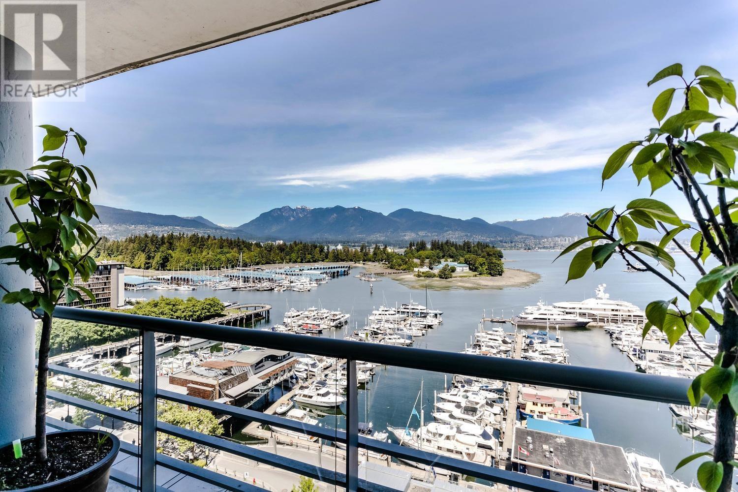1302 590 Nicola Street, Vancouver, British Columbia  V6G 3J8 - Photo 2 - R2973788