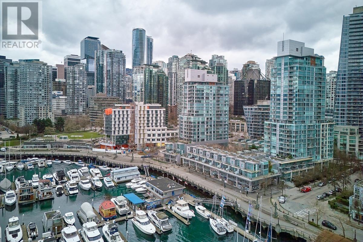 1302 590 Nicola Street, Vancouver, British Columbia  V6G 3J8 - Photo 4 - R2973788