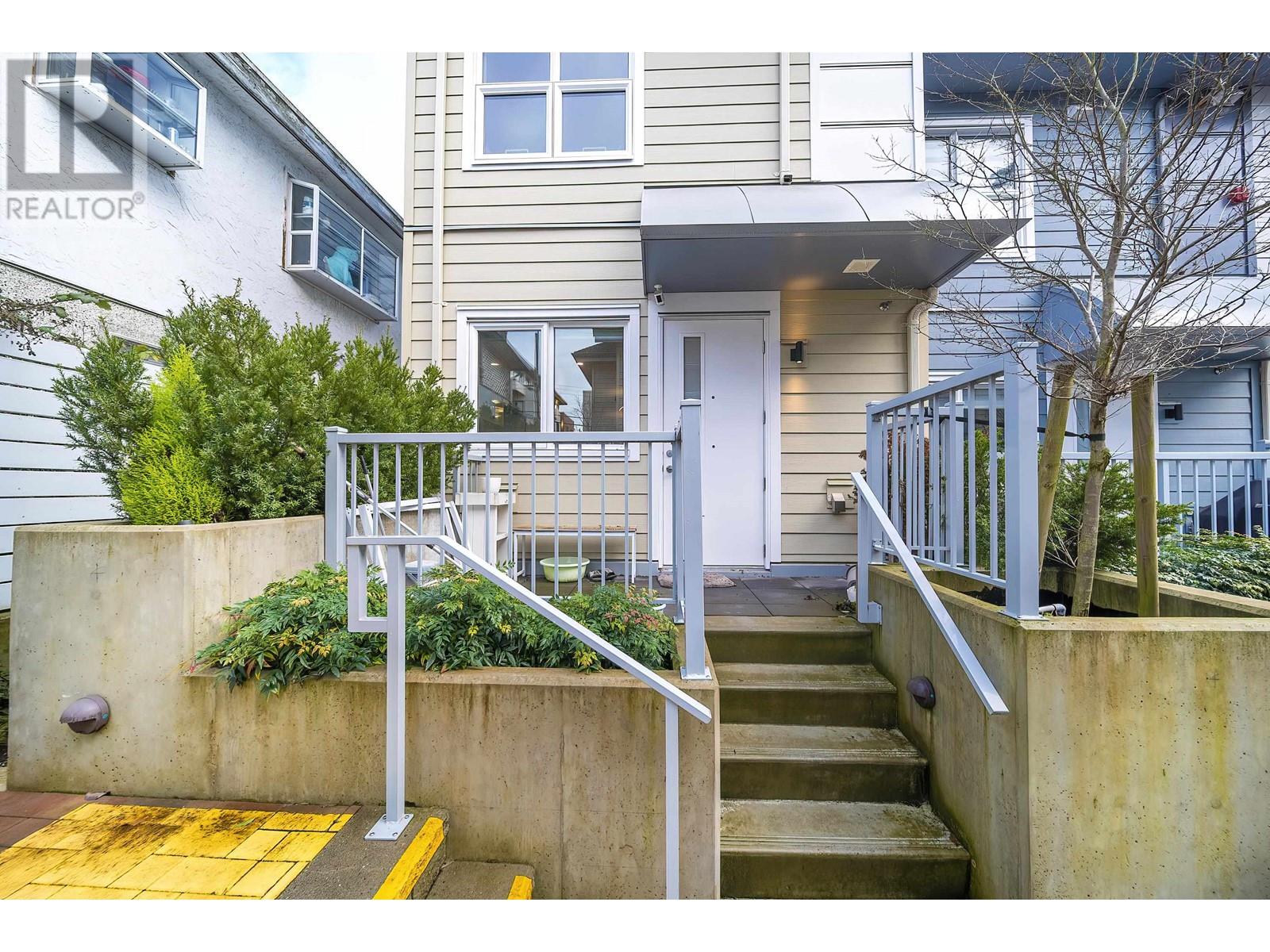 7871 French Street, Vancouver, British Columbia  V6P 4V8 - Photo 21 - R2970798