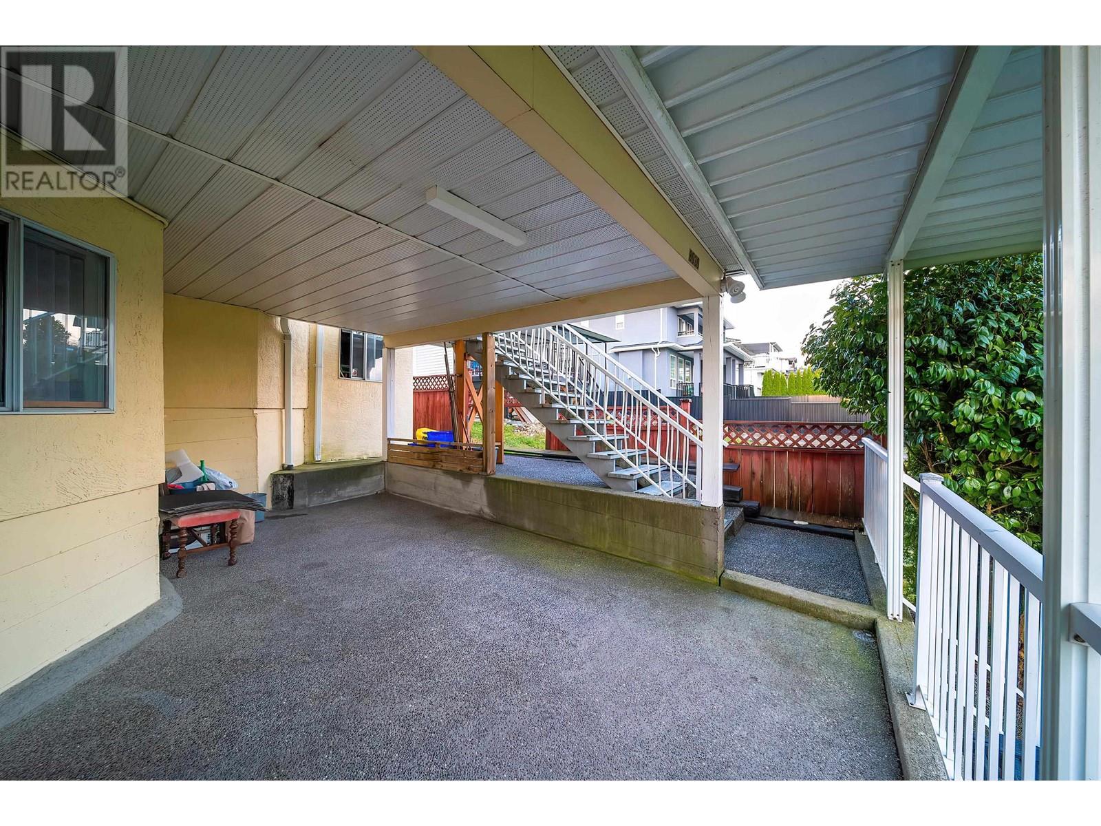 8030 11th Avenue, Burnaby, British Columbia  V3N 2N7 - Photo 23 - R2974354