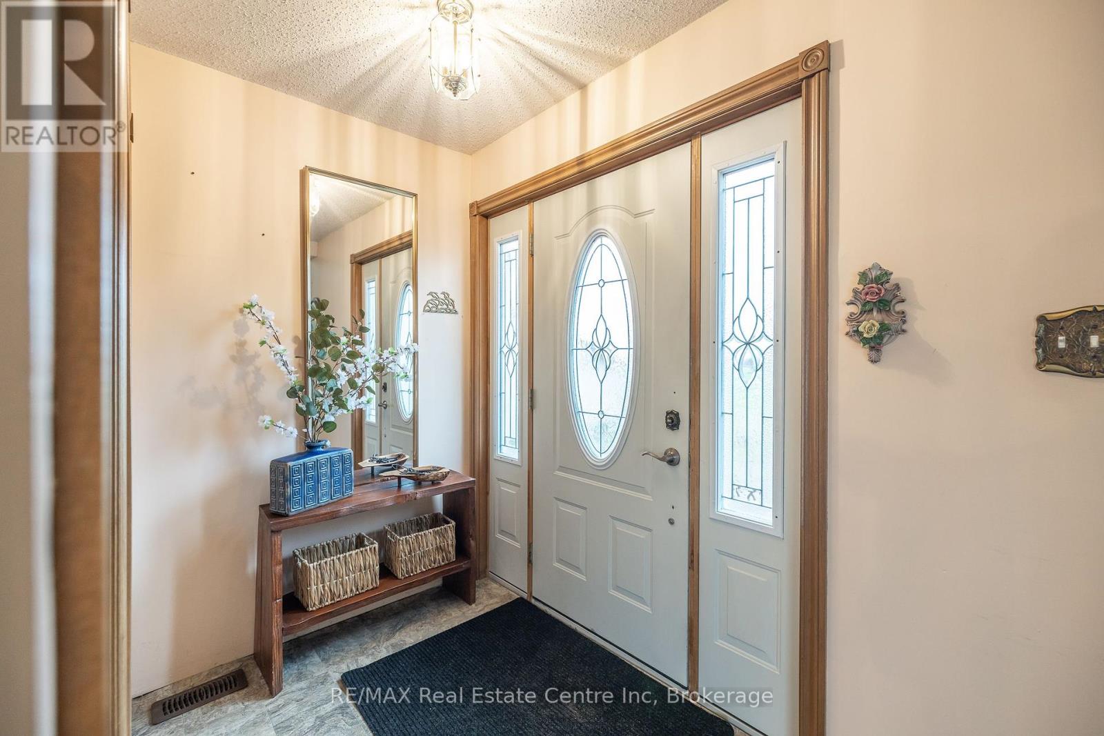 7147 Wellinton Rd #124 Road, Guelph/eramosa, Ontario  N1H 6J3 - Photo 7 - X12003463