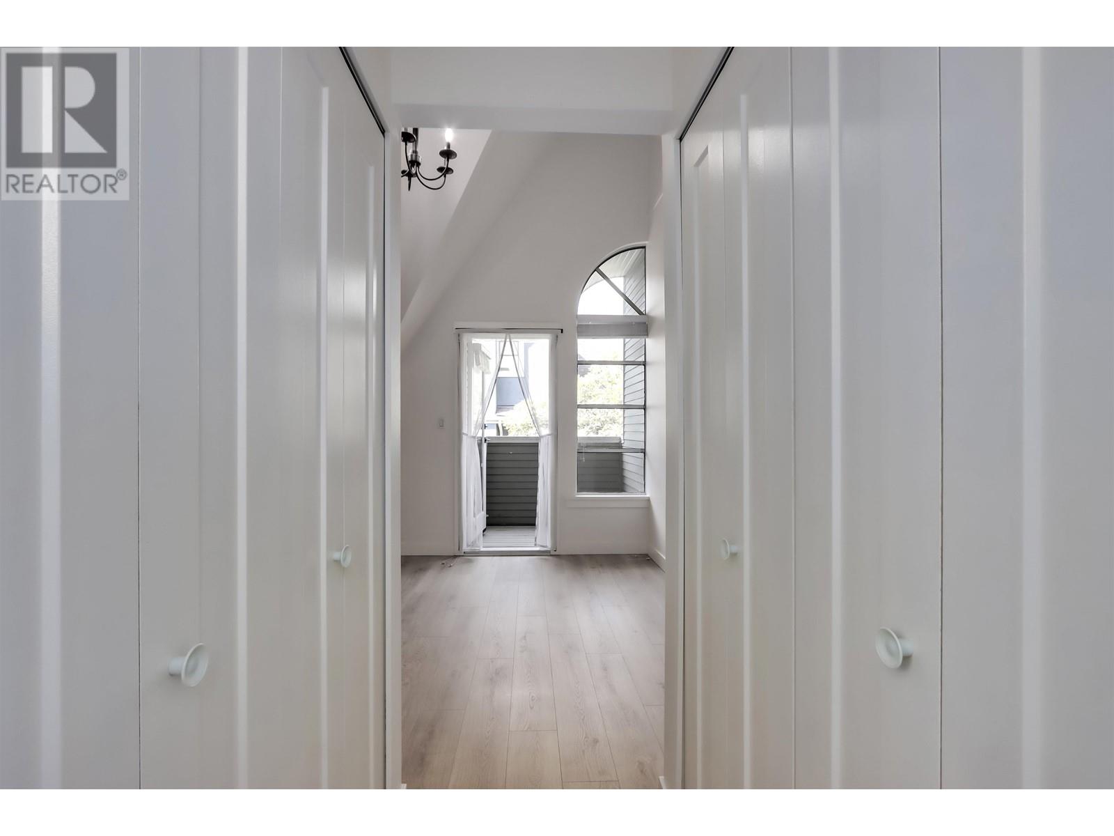 2415 W 6th Avenue, Vancouver, British Columbia  V6K 1W2 - Photo 19 - R2974183