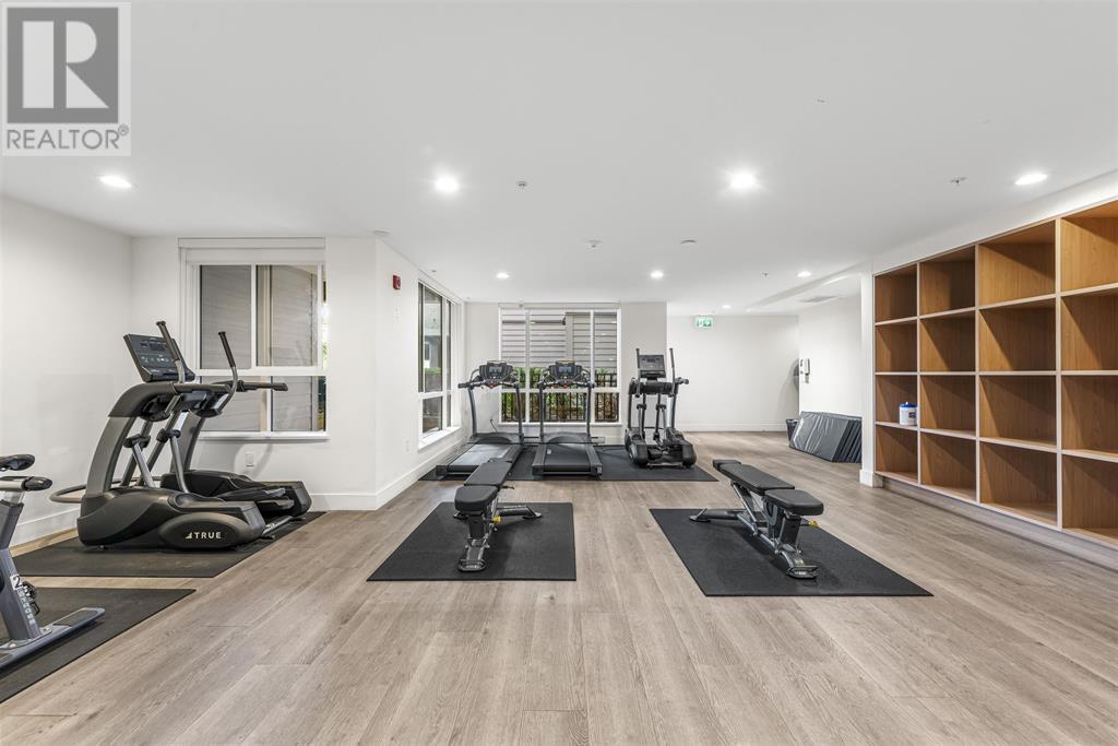 301 7169 14th Avenue, Burnaby, British Columbia  V3N 0H6 - Photo 36 - R2974209