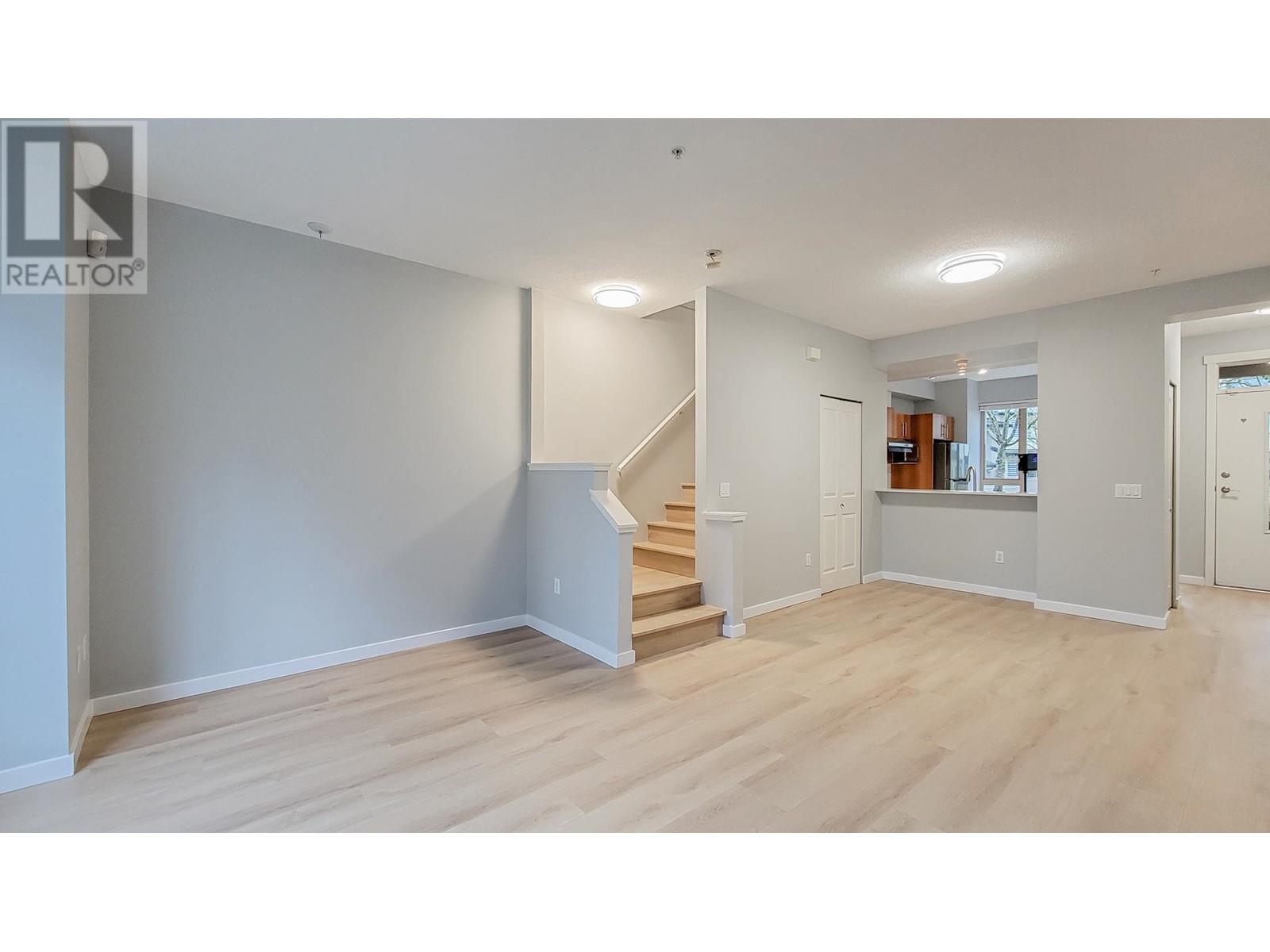 130 9229 University Crescent, Burnaby, British Columbia  V5A 4Z2 - Photo 12 - R2972247