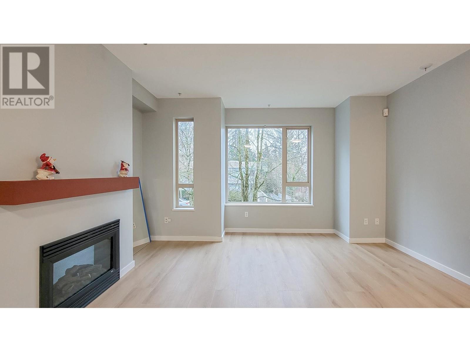 130 9229 University Crescent, Burnaby, British Columbia  V5A 4Z2 - Photo 9 - R2972247