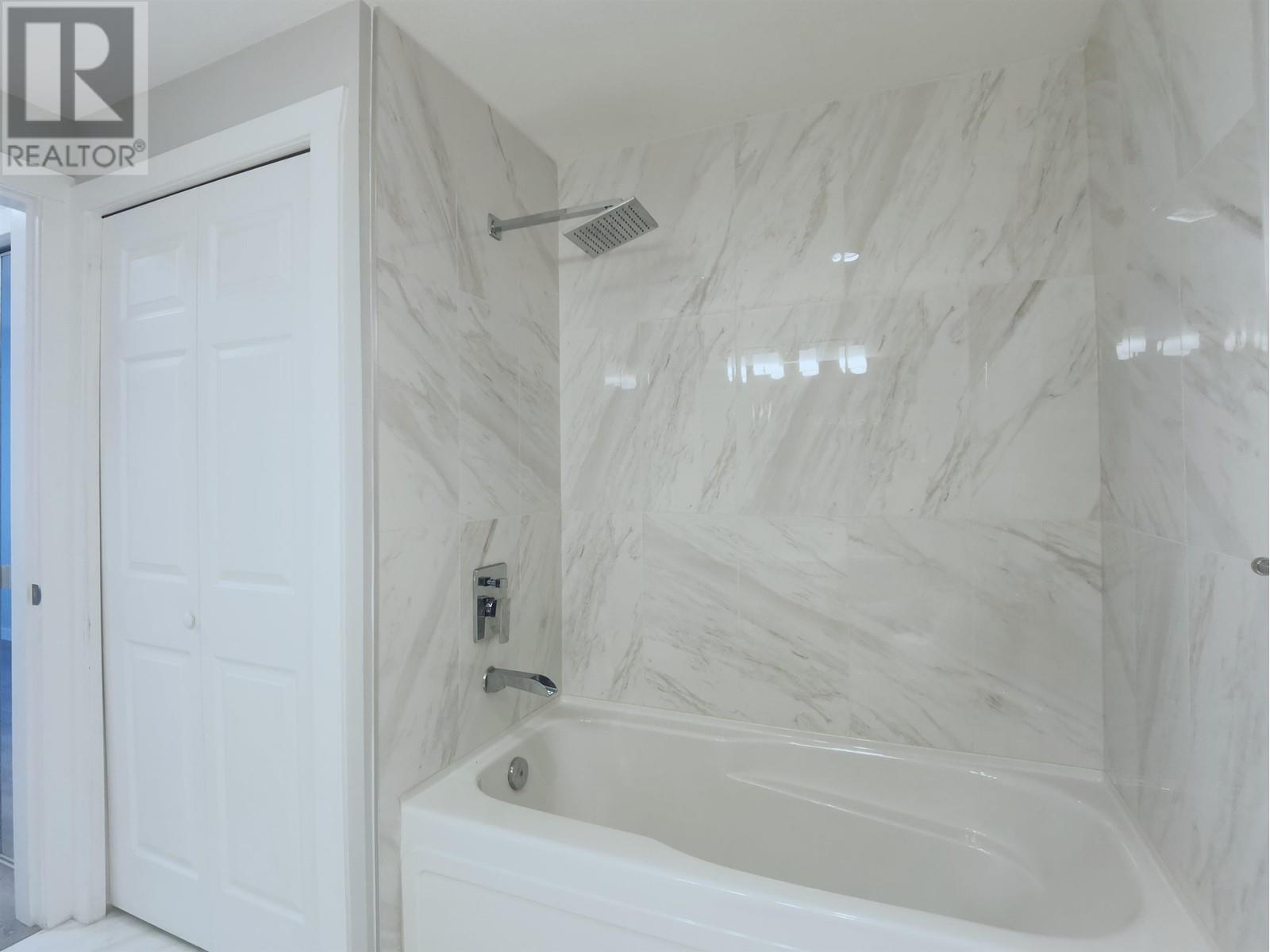 105 519 Twelfth Street, New Westminster, British Columbia  V3M 6V9 - Photo 13 - R2973000