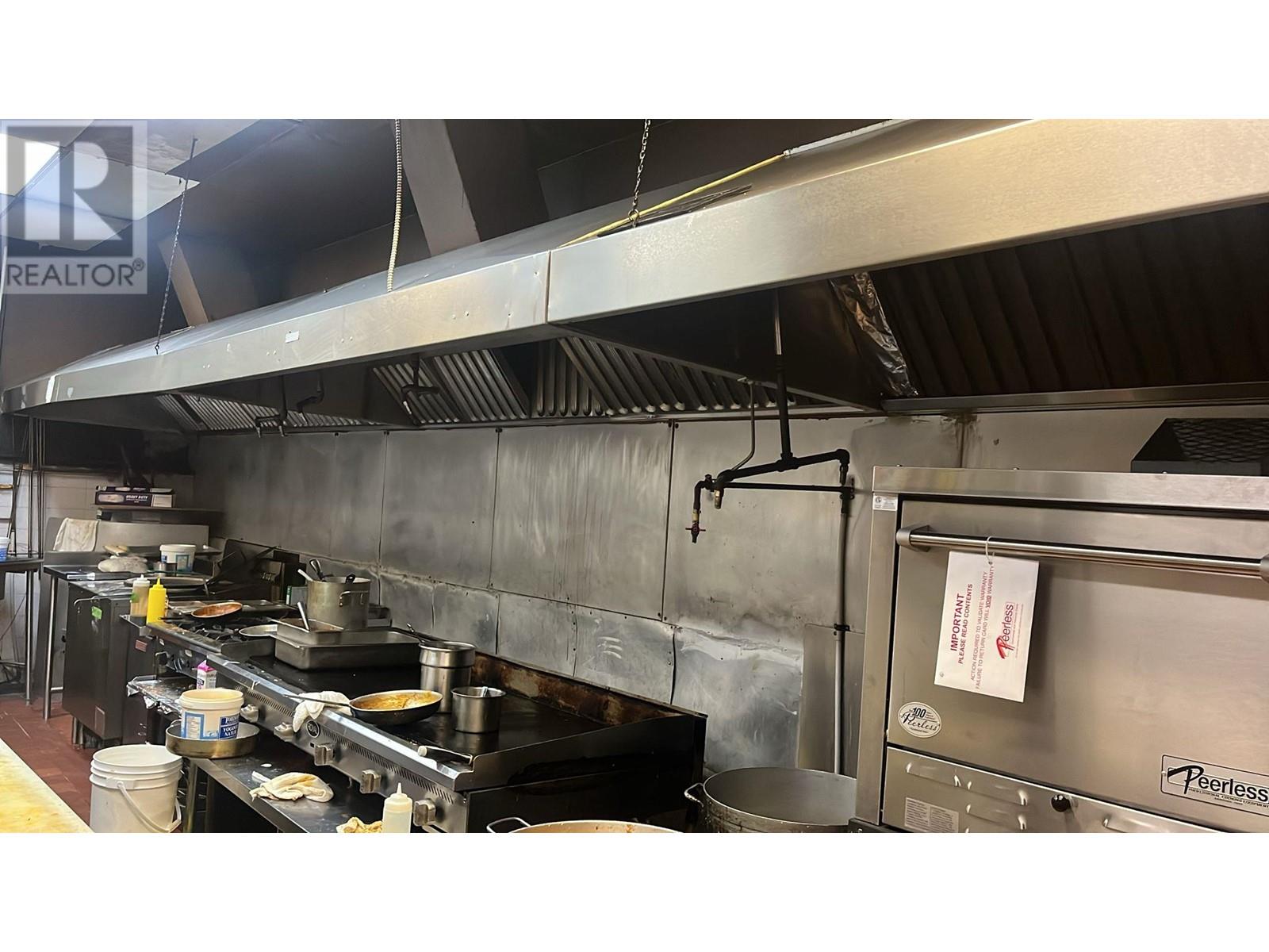 Listing Picture 2 of 2 : 11582 CONFIDENTIAL, Vancouver / 溫哥華 - 魯藝地產 Yvonne Lu Group - MLS Medallion Club Member