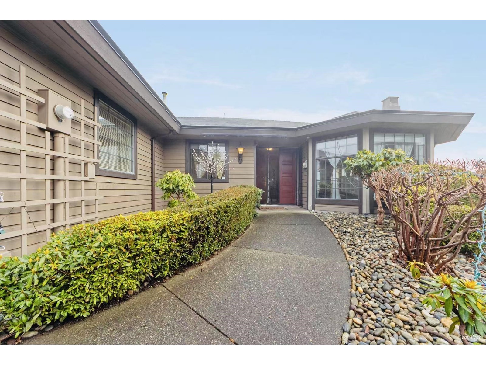 Property at 16434 GLENSIDE PLACE image 2