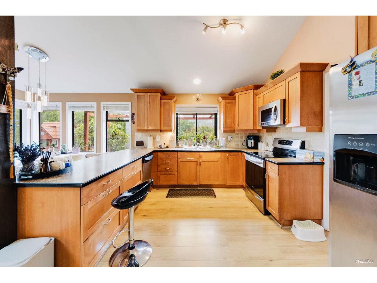 16434 Glenside Place, Surrey, British Columbia  V4N 1V6 - Photo 7 - R2955471