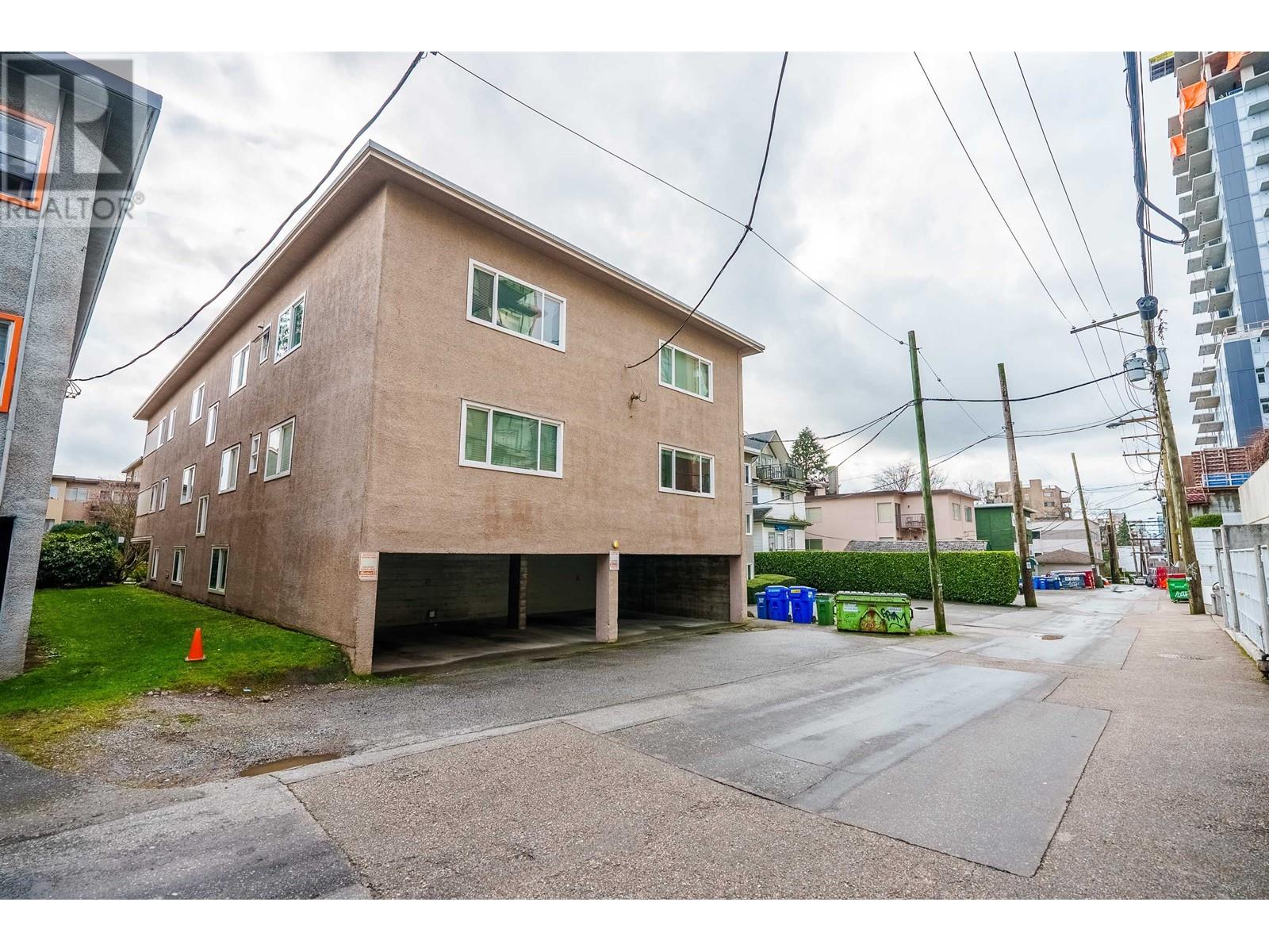 2 1235 W 10th Avenue, Vancouver, British Columbia  V6H 1J5 - Photo 3 - R2974189