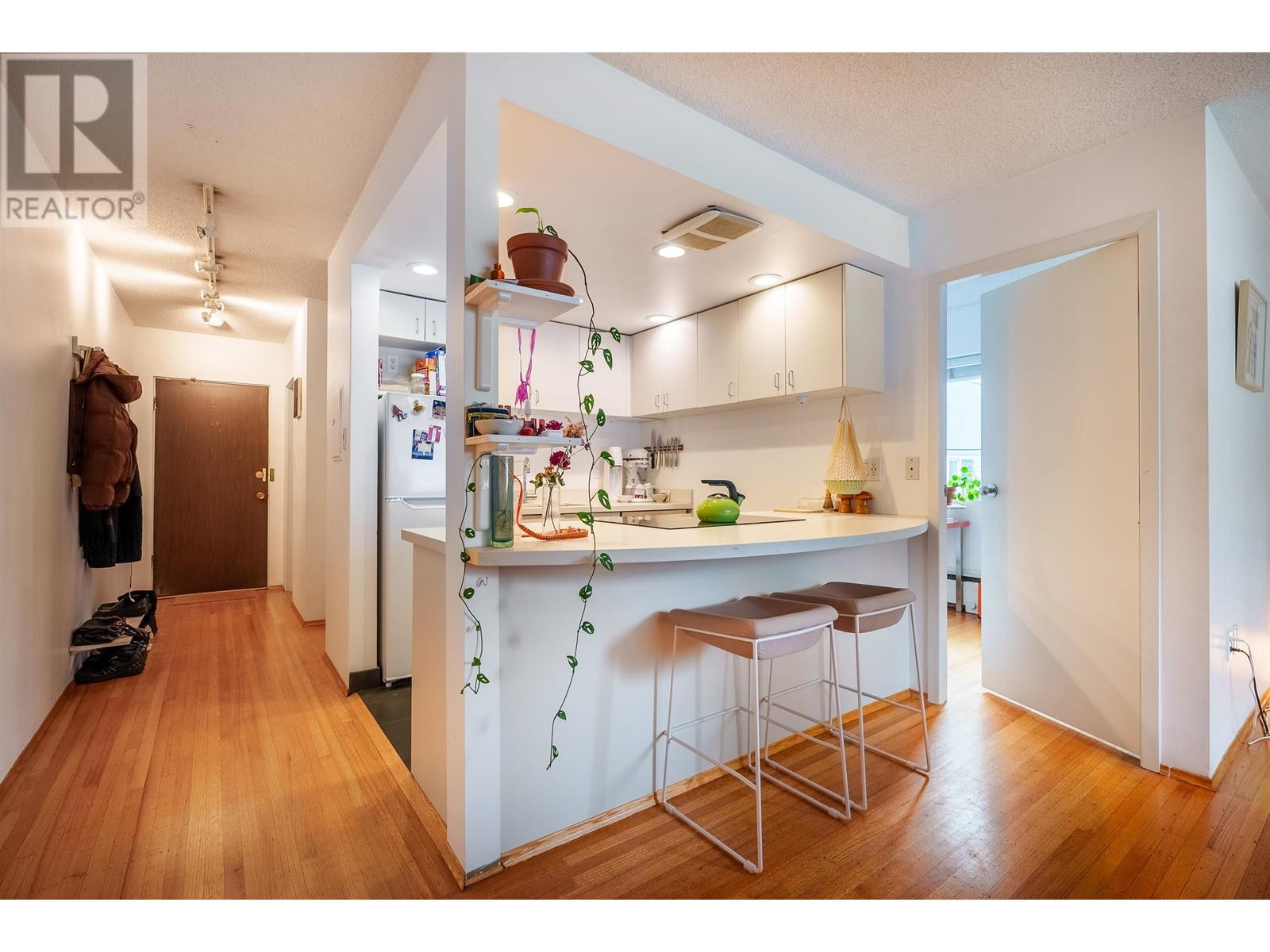 2 1235 W 10th Avenue, Vancouver, British Columbia  V6H 1J5 - Photo 8 - R2974189