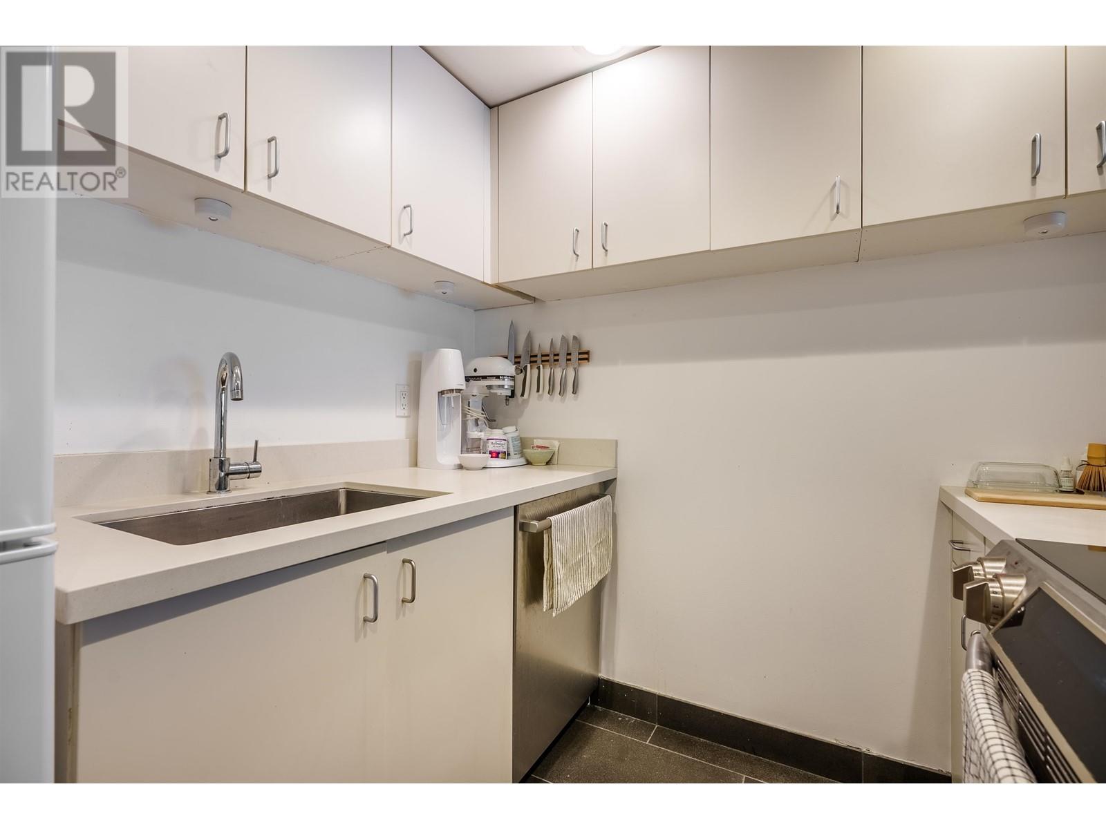 2 1235 W 10th Avenue, Vancouver, British Columbia  V6H 1J5 - Photo 15 - R2974189