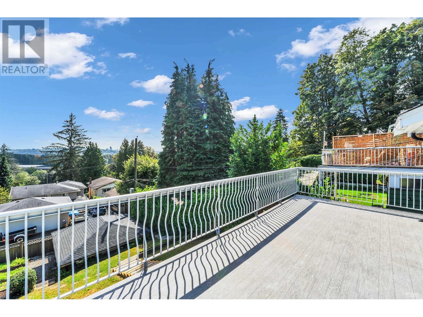 1225 Cloverley Street, North Vancouver, British Columbia  V7L 1N7 - Photo 21 - R2973771