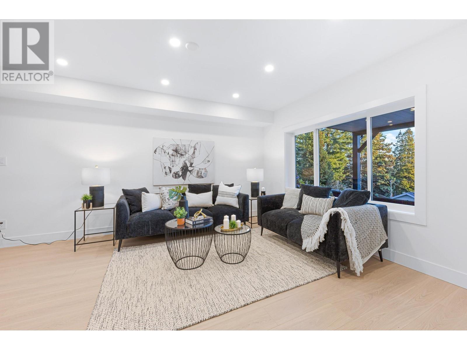 1225 Cloverley Street, North Vancouver, British Columbia  V7L 1N7 - Photo 26 - R2973771