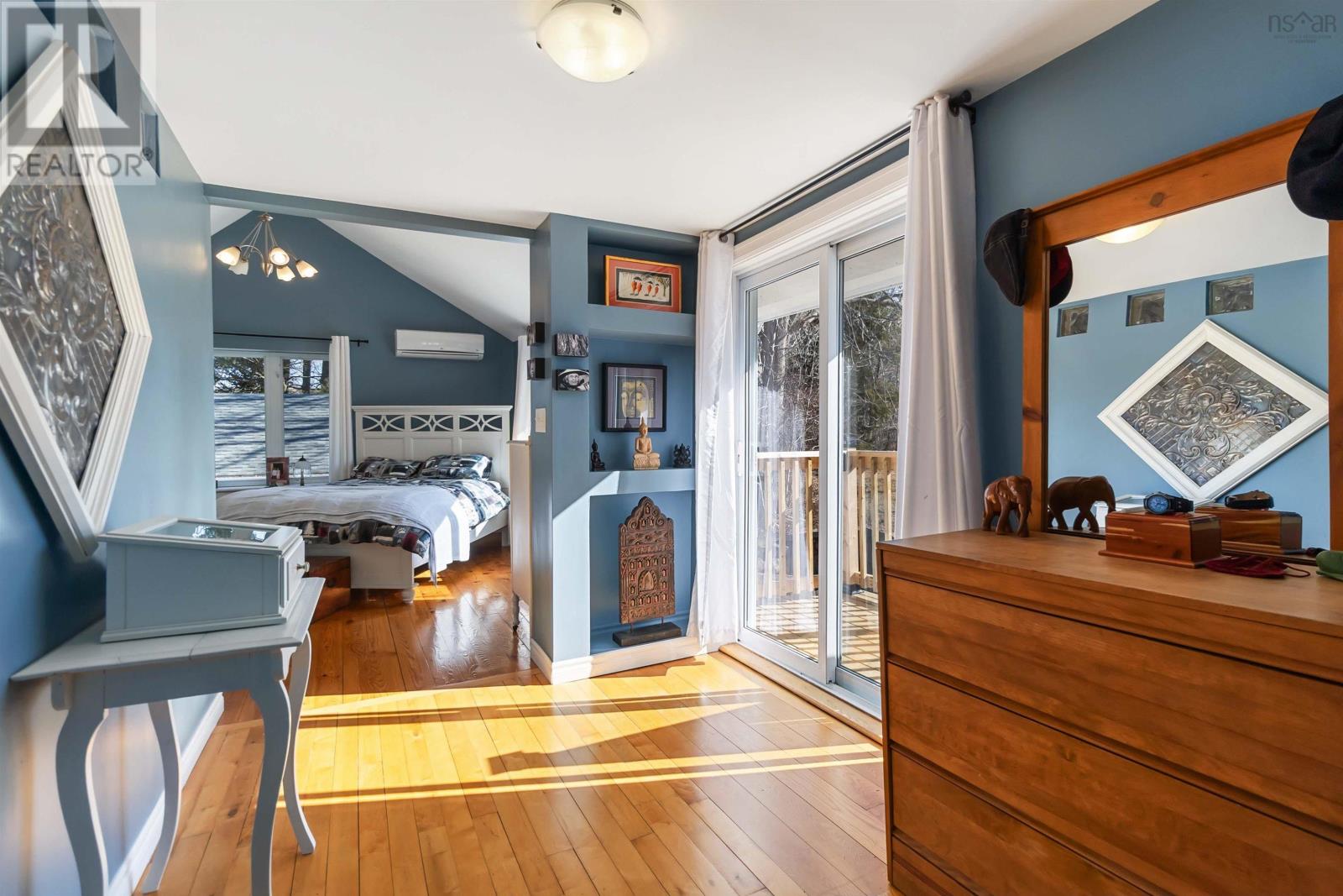 100 Elm Street, Bridgewater, Nova Scotia  B4V 2V4 - Photo 25 - 202504220