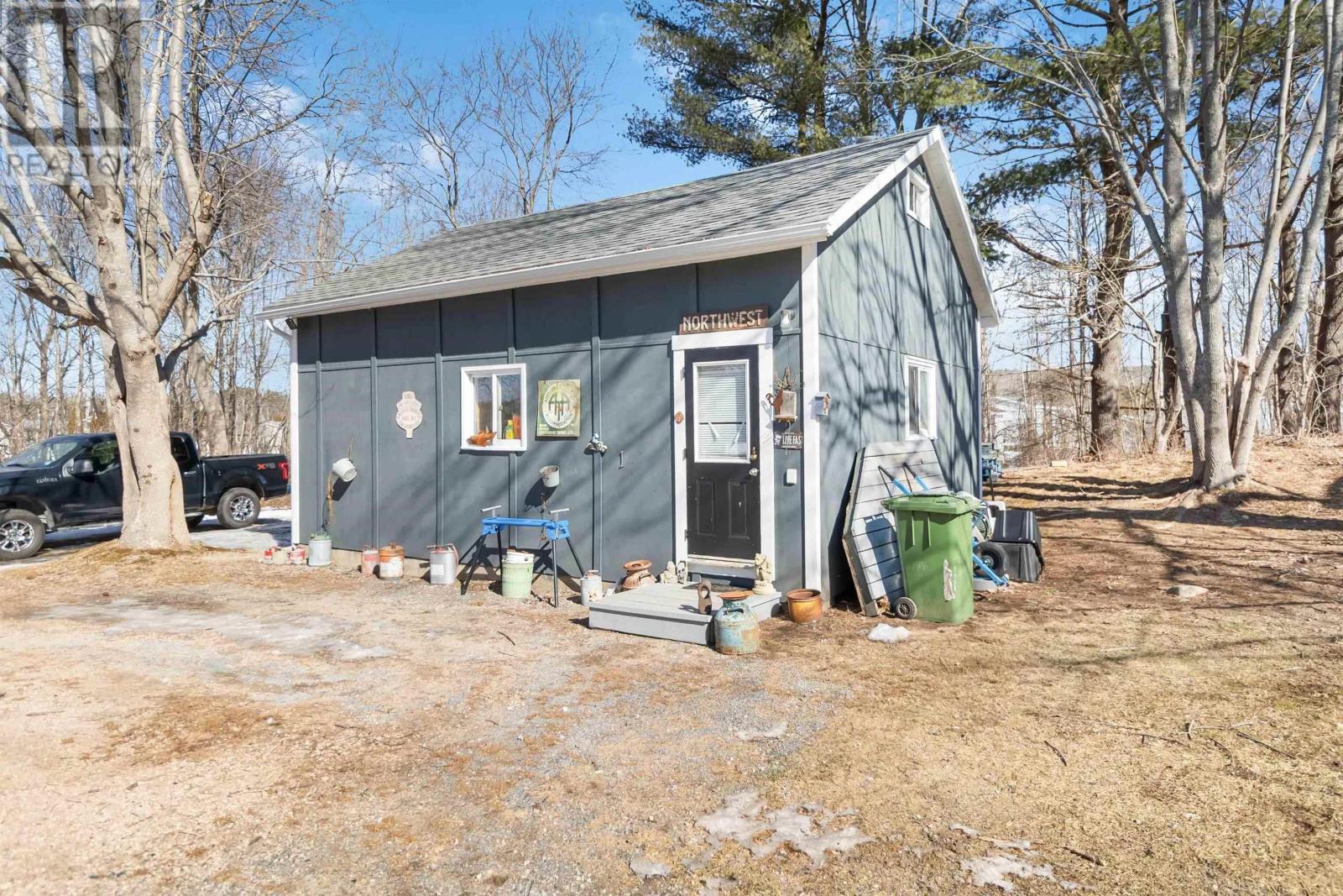 100 Elm Street, Bridgewater, Nova Scotia  B4V 2V4 - Photo 32 - 202504220