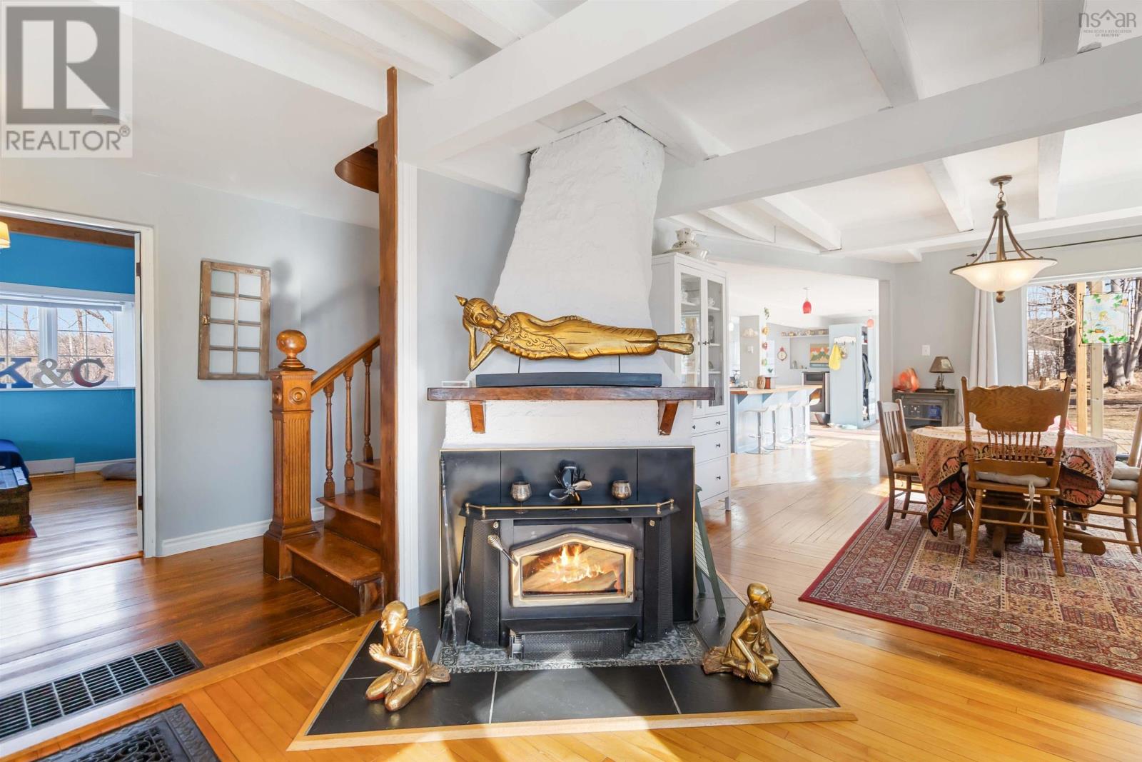 100 Elm Street, Bridgewater, Nova Scotia  B4V 2V4 - Photo 9 - 202504220