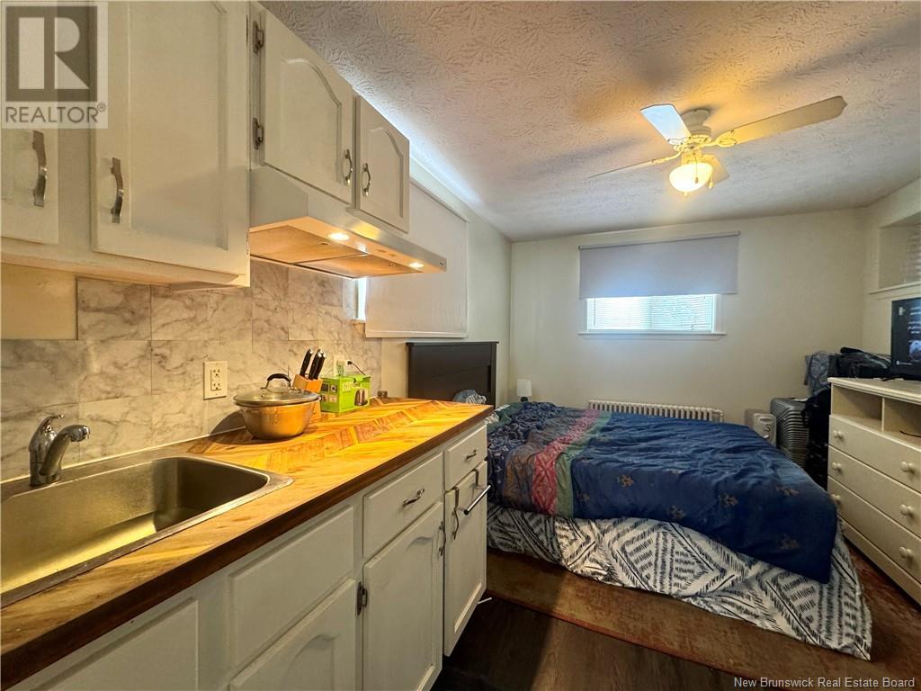 Property at 556 St-Francois Street image 5