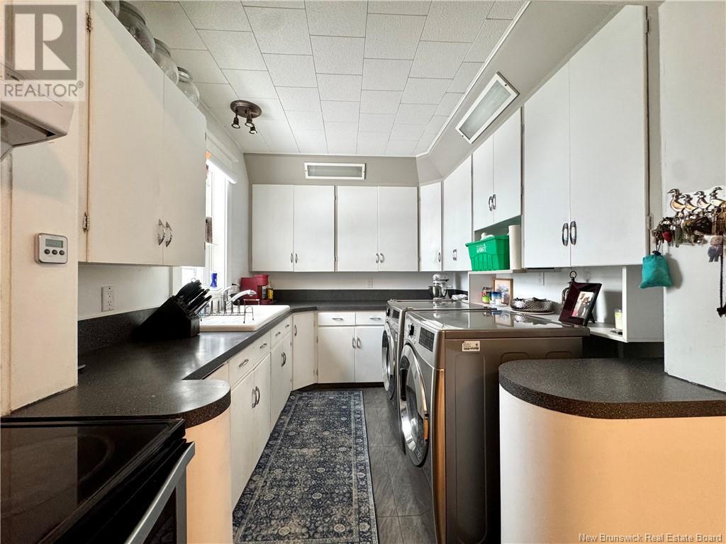 556 St-Francois Street, Edmundston, New Brunswick  E3V 1G8 - Photo 20 - NB113486